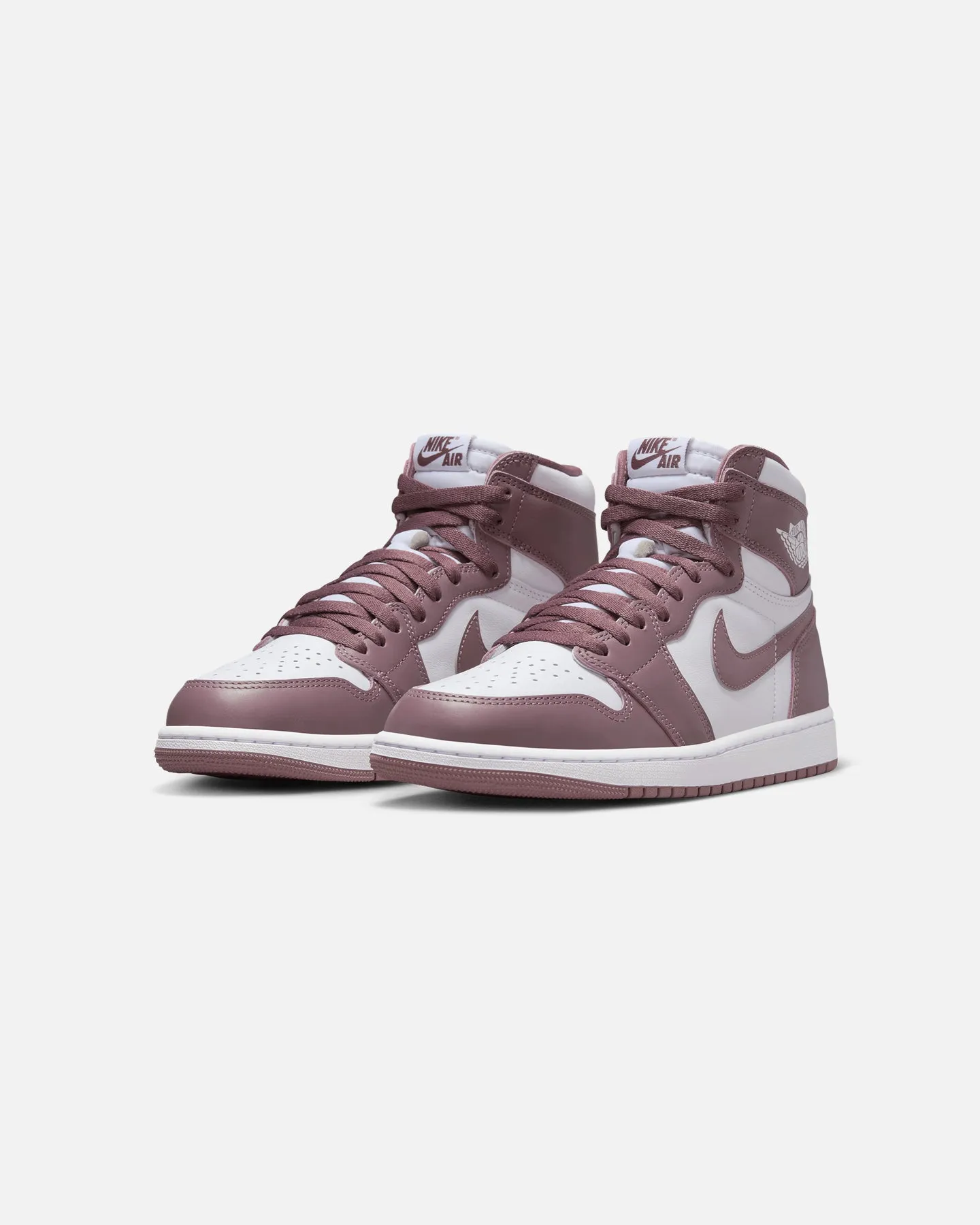 Jordan Air Jordan 1 Retro High OG White/Sky J Mauve Padded Tongue