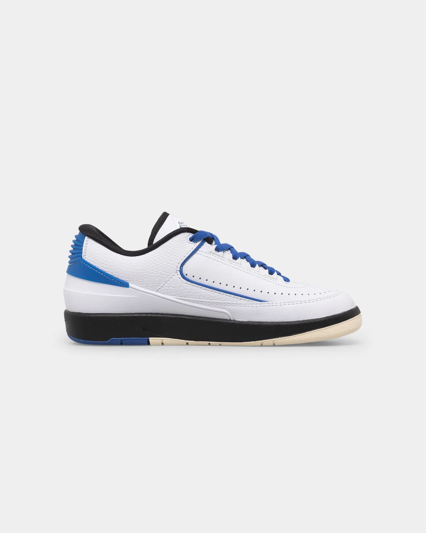 Adaptive Footframe Tech Jordan Women's Air Jordan 2 Retro Low "Varsity Royal" White/Varsity Blue