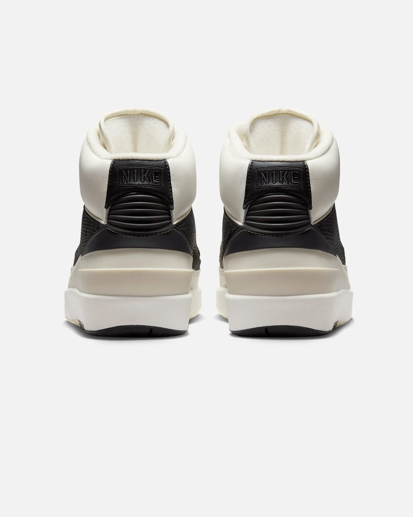 Jordan Women's Air Jordan 2 Retro Sail/Coconut Comfort Socks