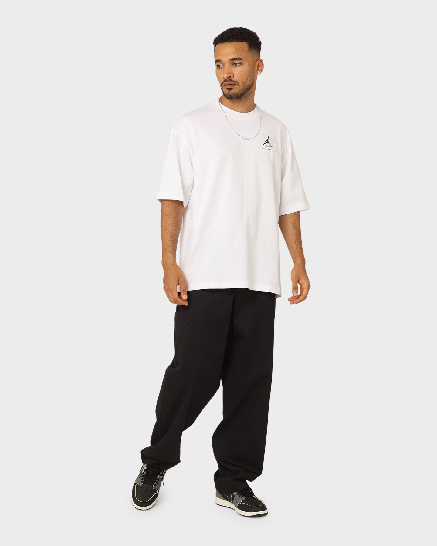 Date night Jordan Flight Essential Oversized T-Shirt White