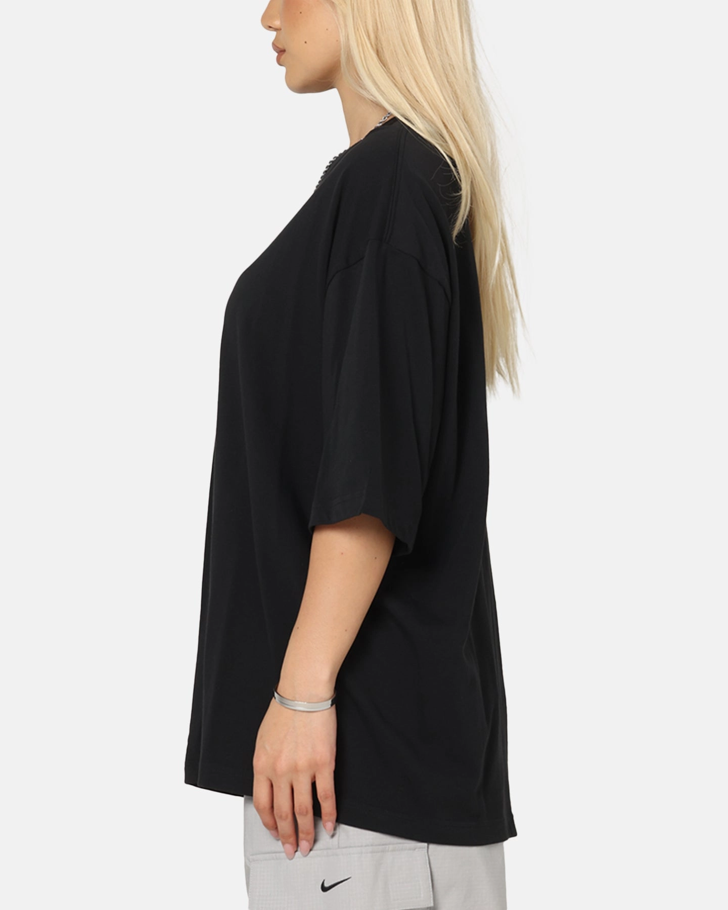 Jordan Flight Essentials Oversized Crewneck T-Shirt Black/Black Street Comfort Style casual and comfortable