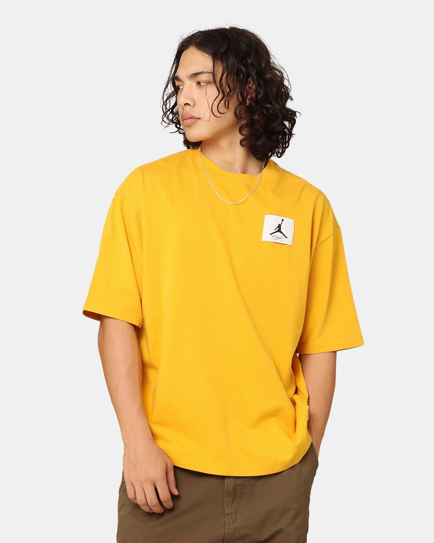 Comfortable fit Jordan Flight Essentials Oversized T-Shirt Yellow Ochre