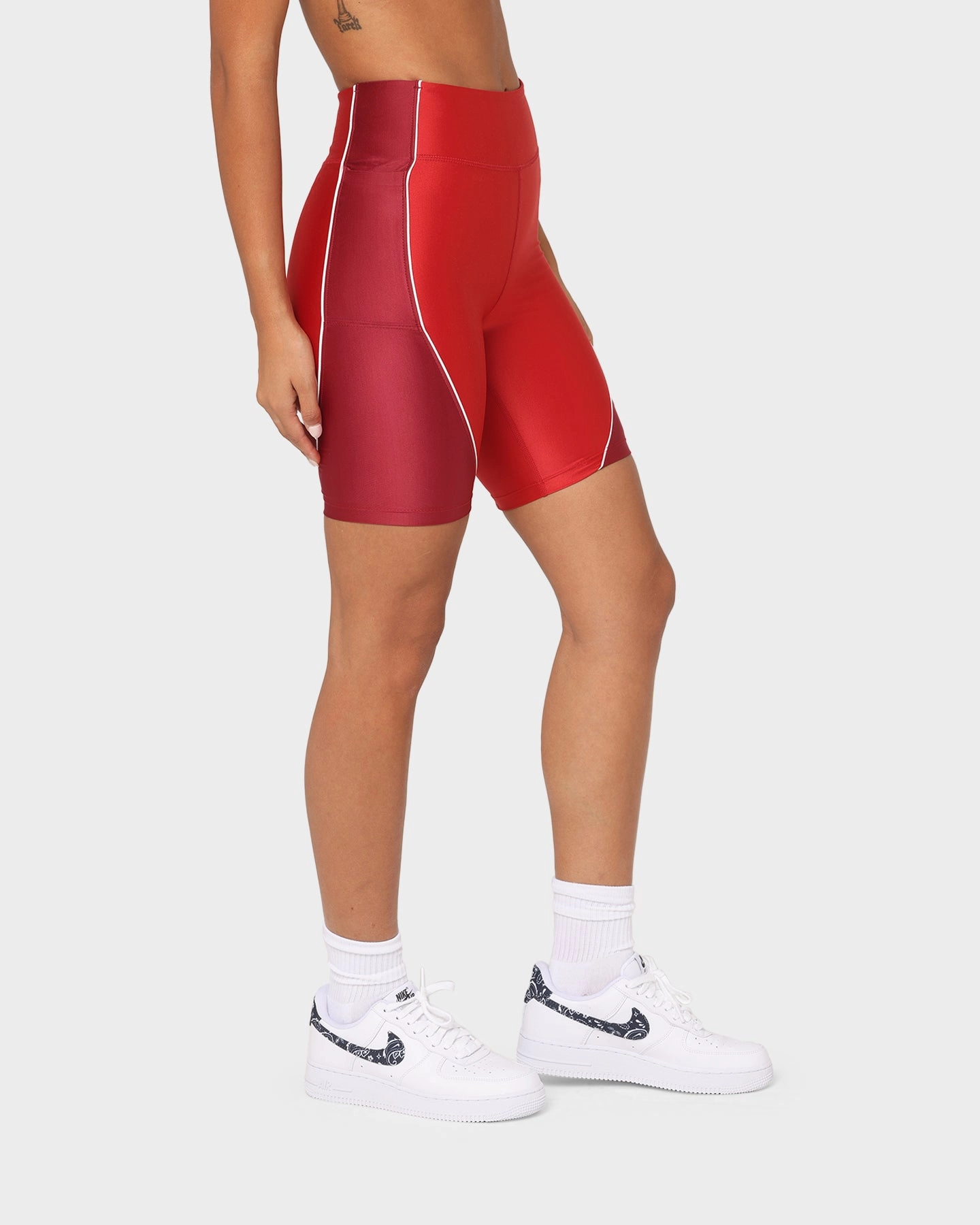 Simple Style Jordan Women's Essentials Mid-Rise Bike Shorts Varsity Red