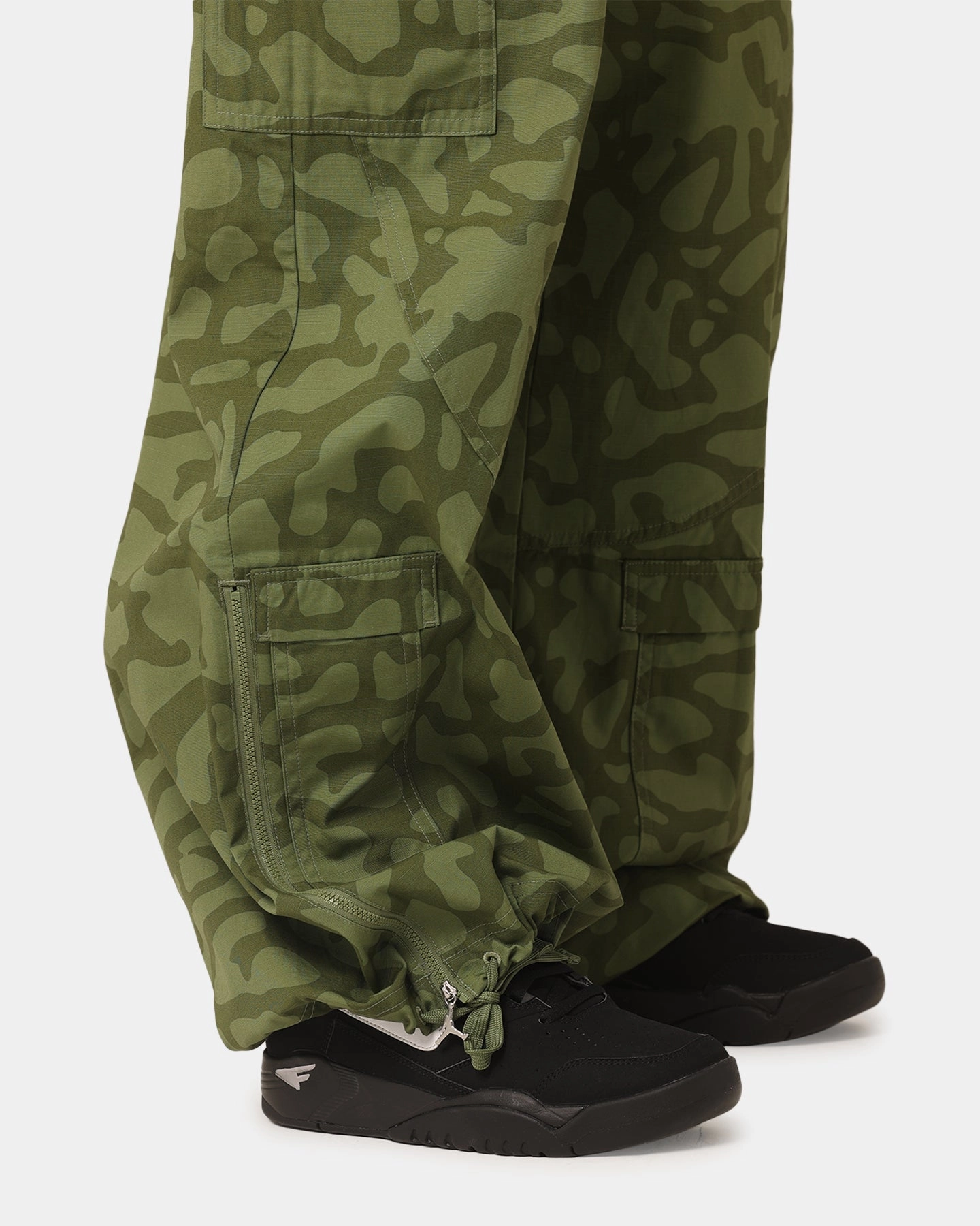 Jordan Women's Heavyweight Chicago Pants Sky J Light Olive Low Bulk