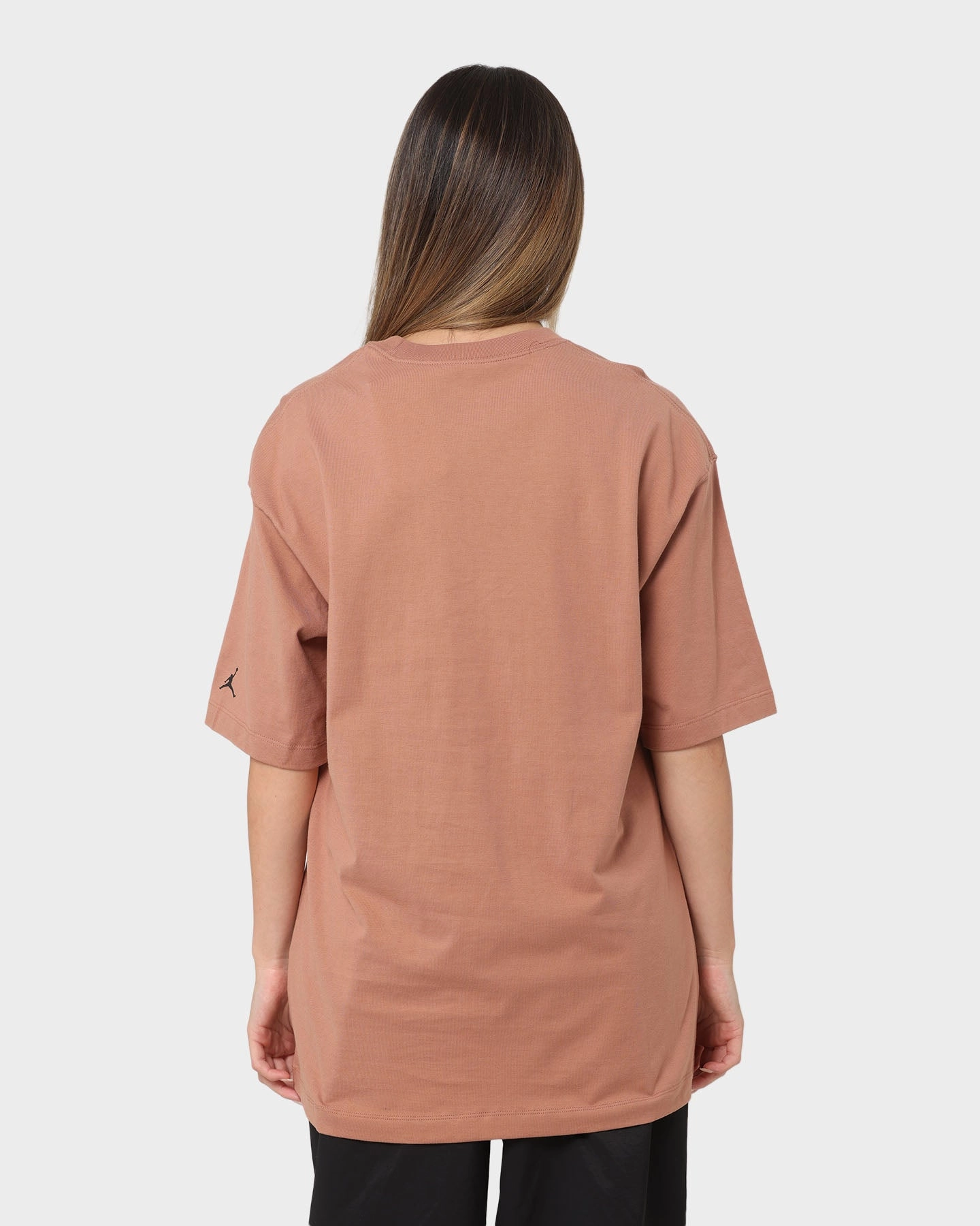 Office Casual proper length Jordan Women's Jordan Flight Graphic Oversized T-Shirt Mineral Clay