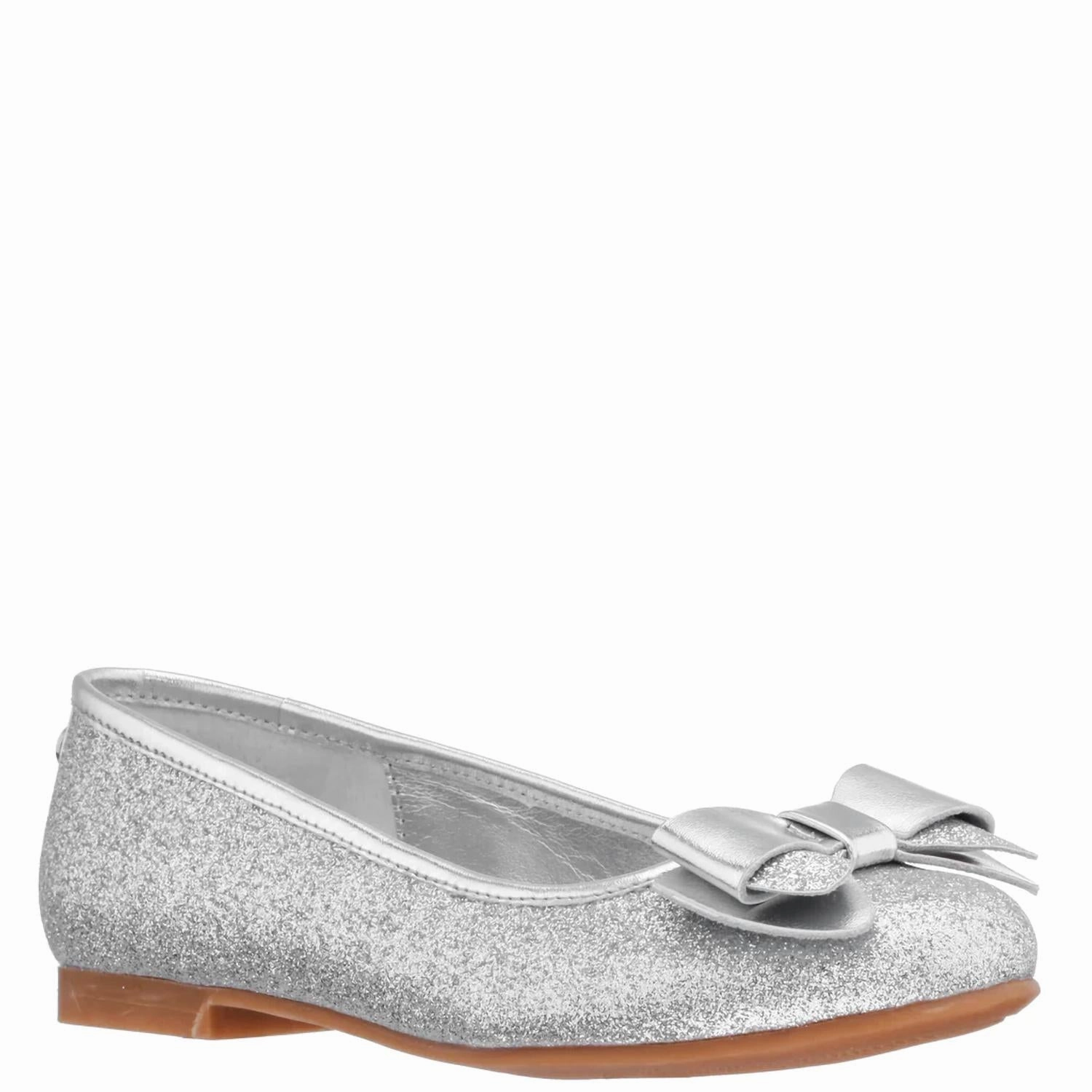Kid's Kenzee Shoes In Silver Minimal Edge Quick Workout