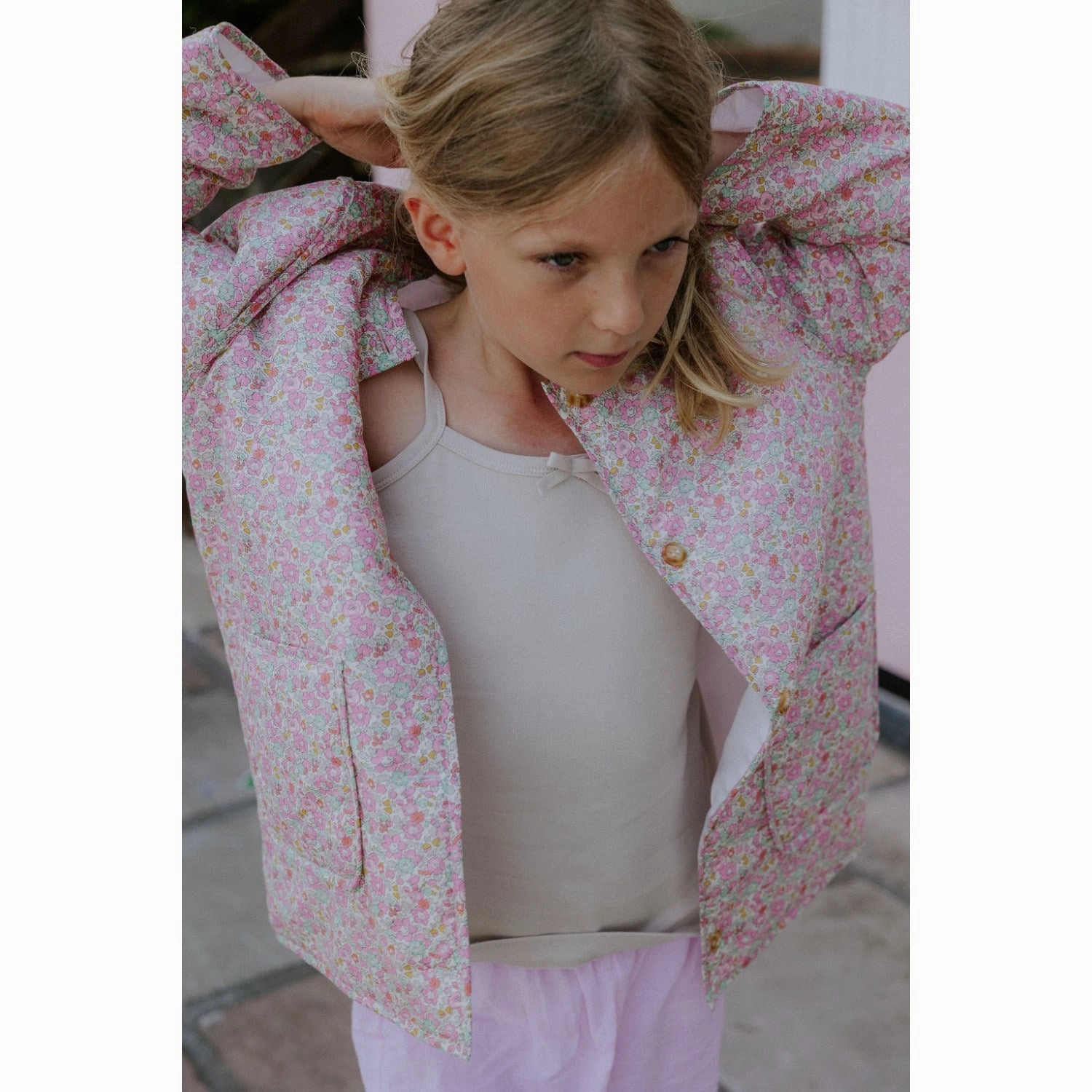 Essential Casual Look Lalaby Frey Jacket - Pink Betsy