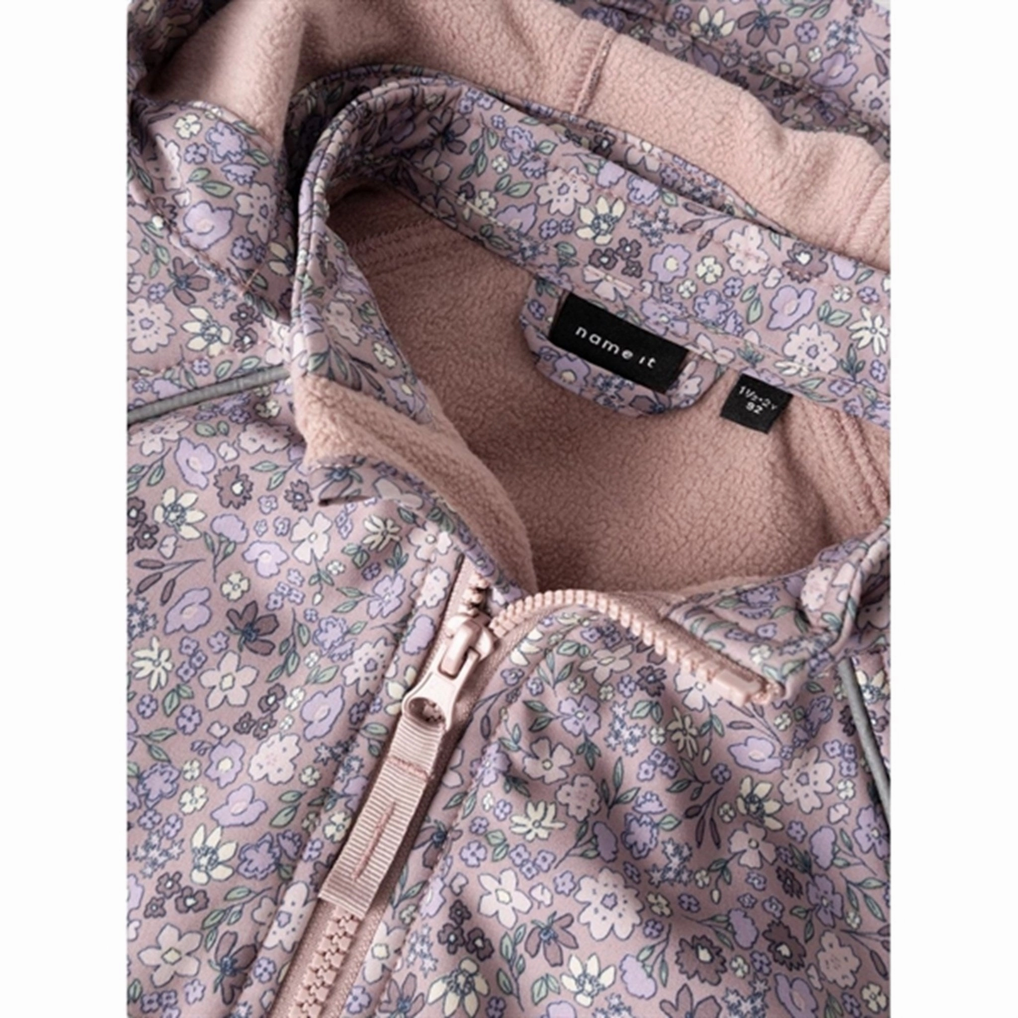 Name it Deauville Mauve Alfa08 Softshell Jacket Small Flower HeatReflectiveLining Non Restrictive Silhouette