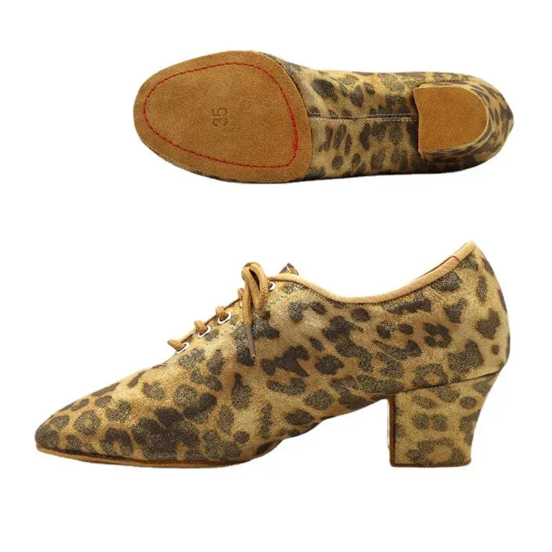 Latin Ballroom Dance Shoes for Salsa Dance with Soft Sole Oxford Leather 5cm Heel
