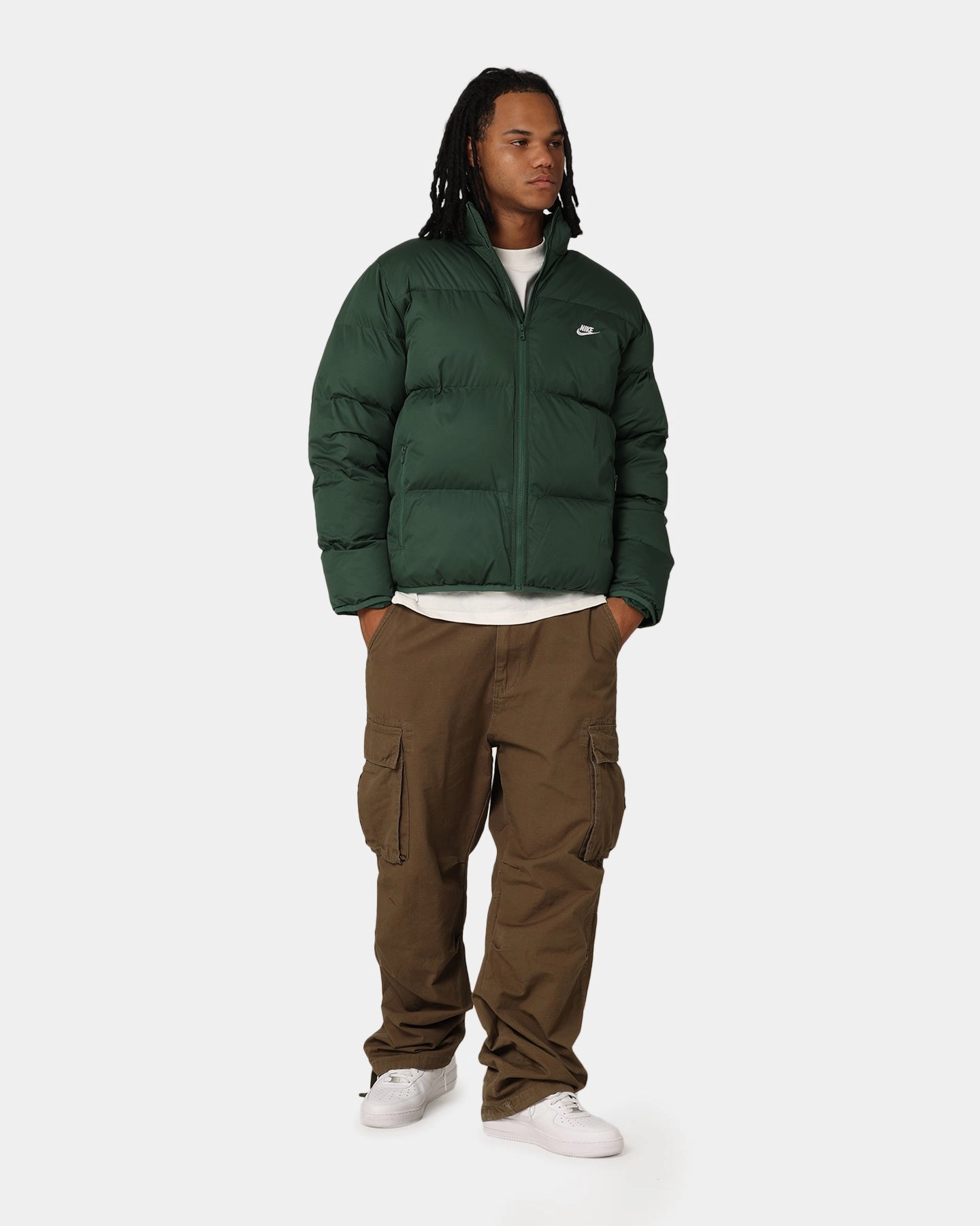 Minimize Nike Sportswear Club Puffer Jacket Fir/White