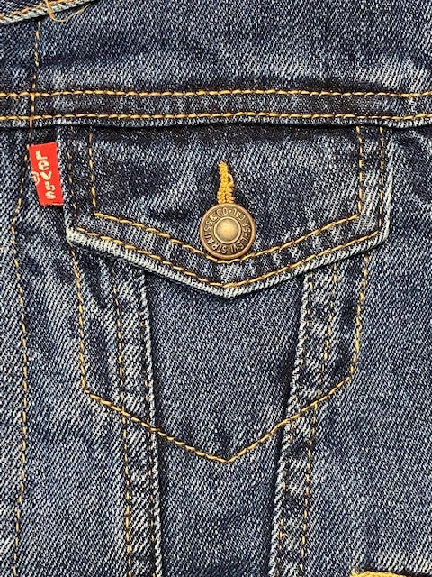 Base Layer Levi's giubbotto da ragazzo con pelliccia sintetica interna Sherpa Trucker 9EB220-MAG-LW blu medio