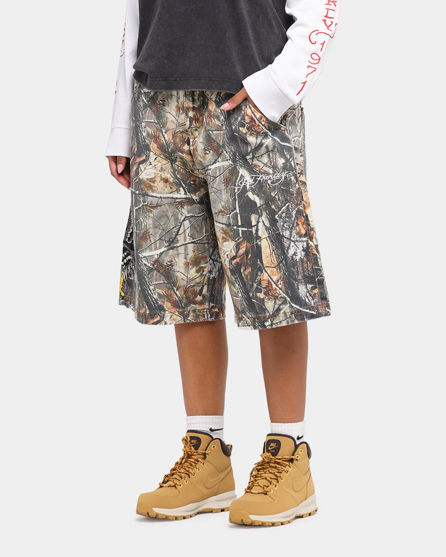 Urban Look TaglessDesign Ed Hardy Eagle Jorts Real Tree Camo