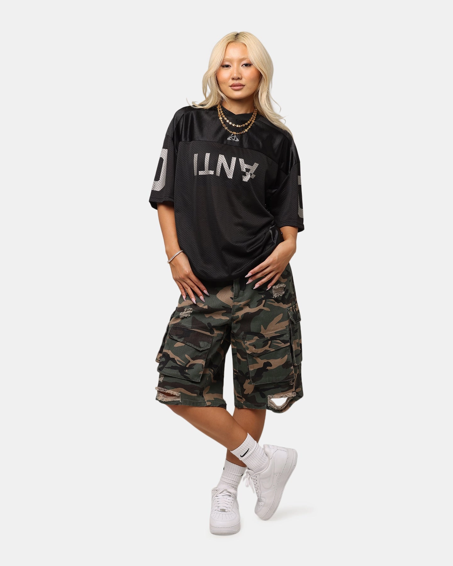 Active Lifestyle The Anti Order Artillery Baggy Cargo Shorts Woodland Camo