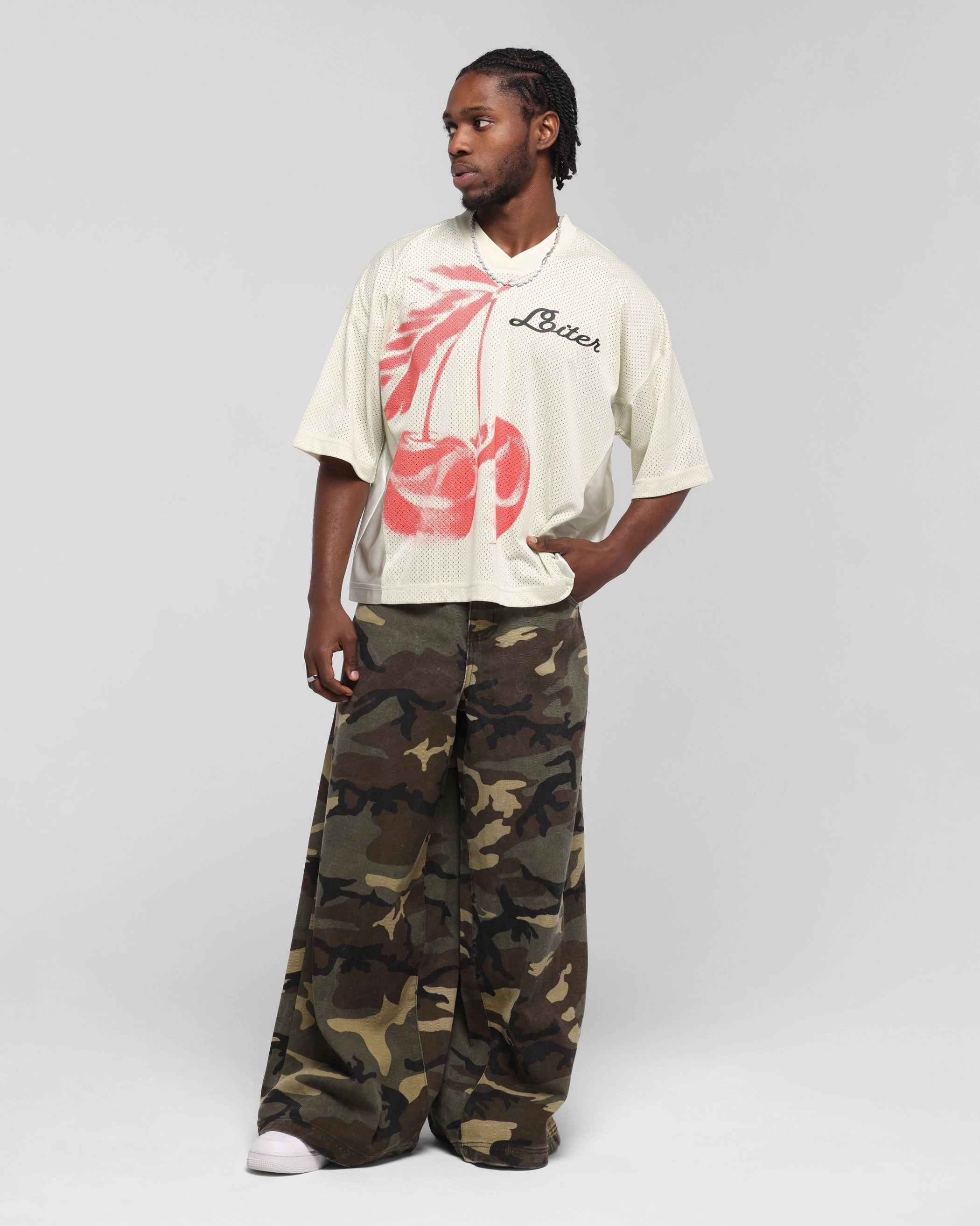 Loiter Cherry Jersey Off White/Red Everyday Wear Peak Comfort