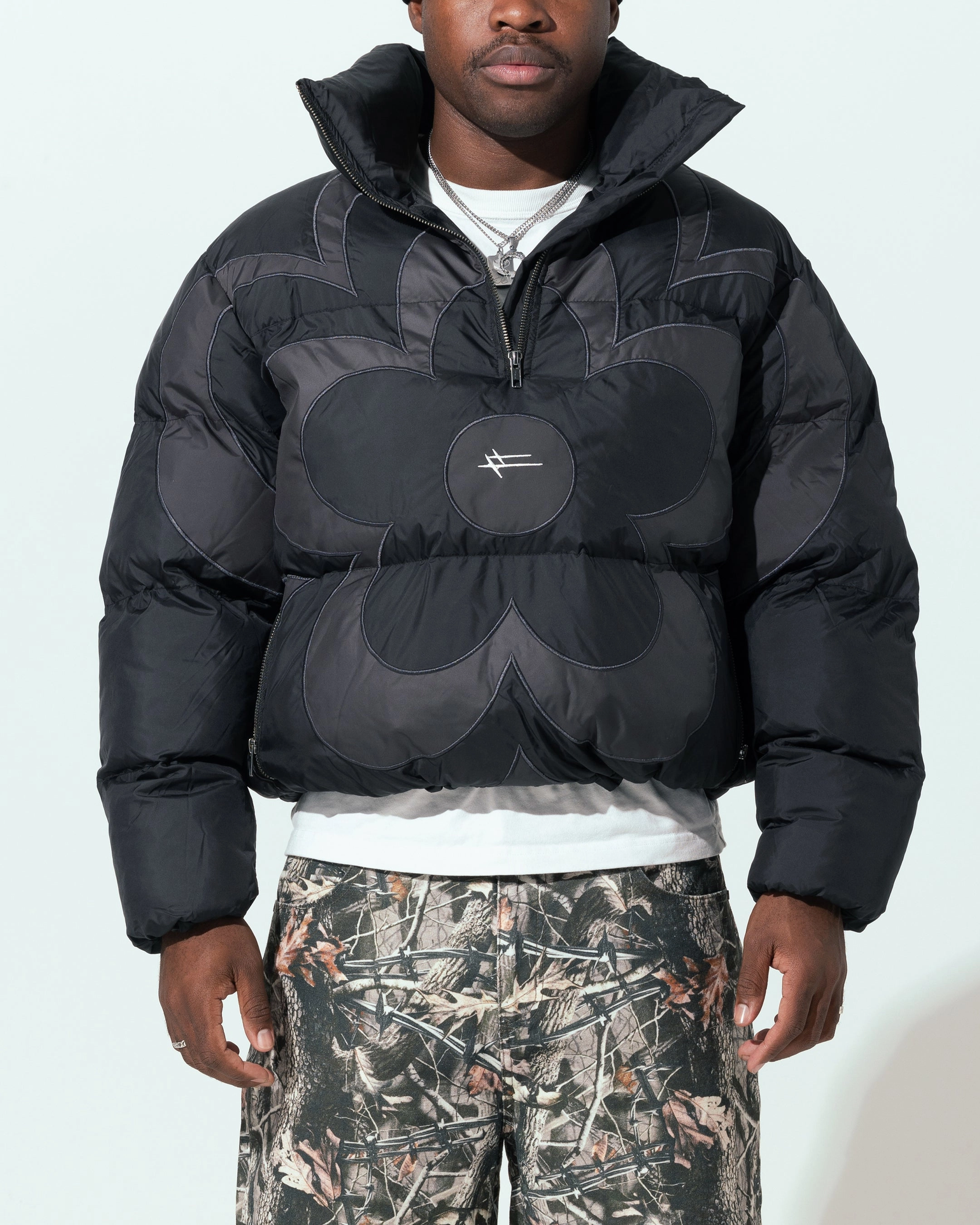 Quiet Color painters Loiter Eden Puffer Jacket Black
