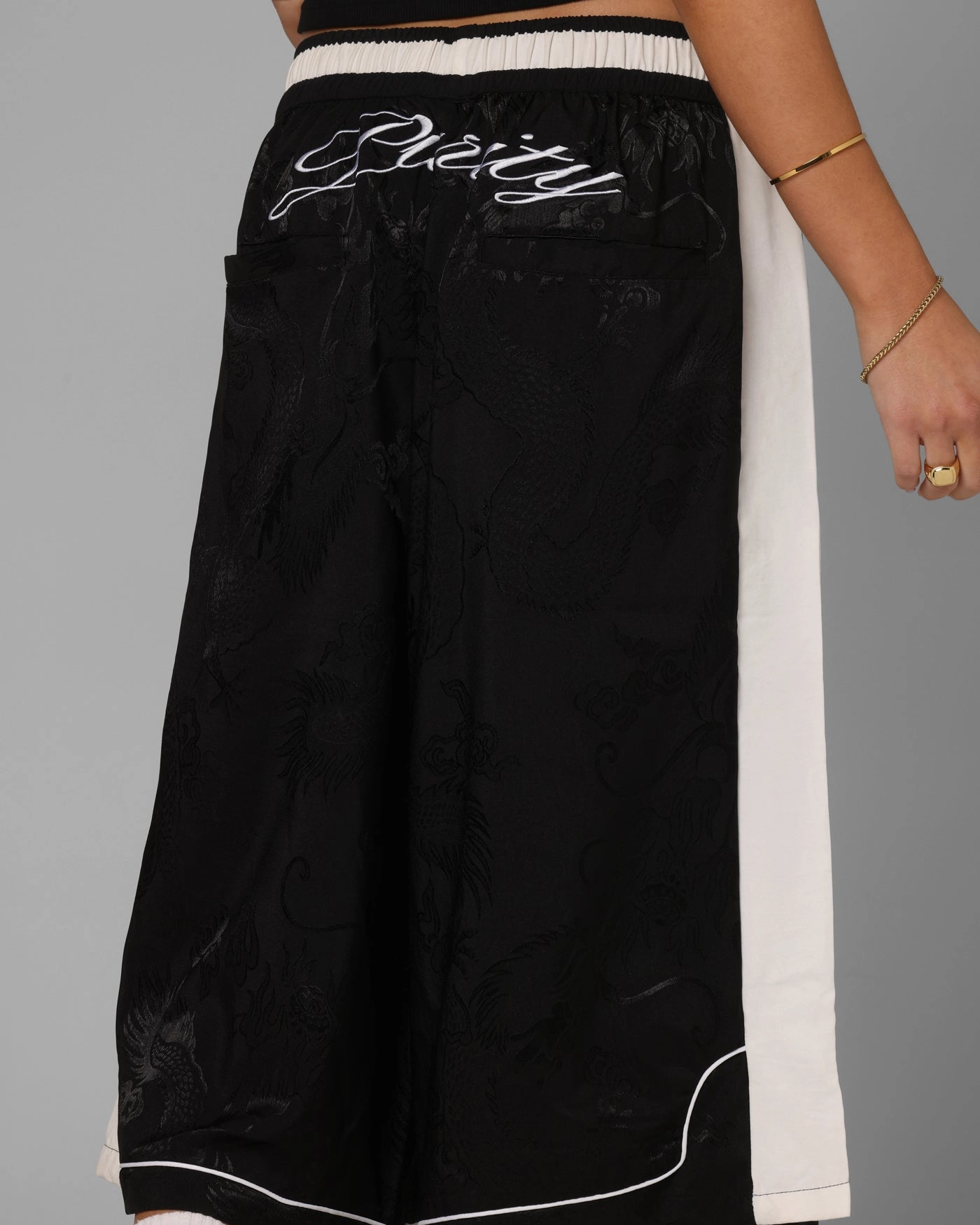 Loiter Fight Club 3 Quarter Shorts Black Slim Wear Design