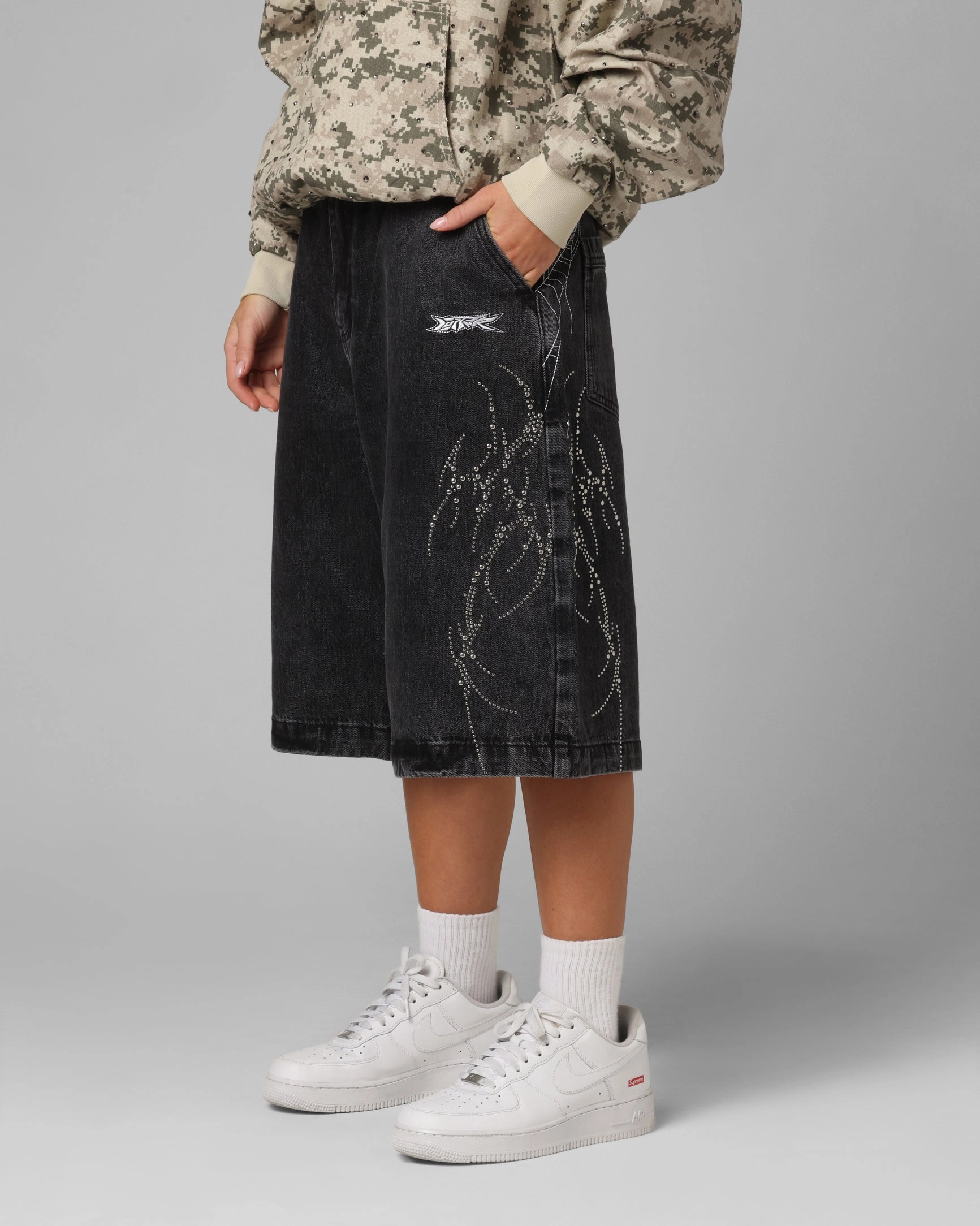 Adjustable Fit Loiter Goth Clique Jorts Black