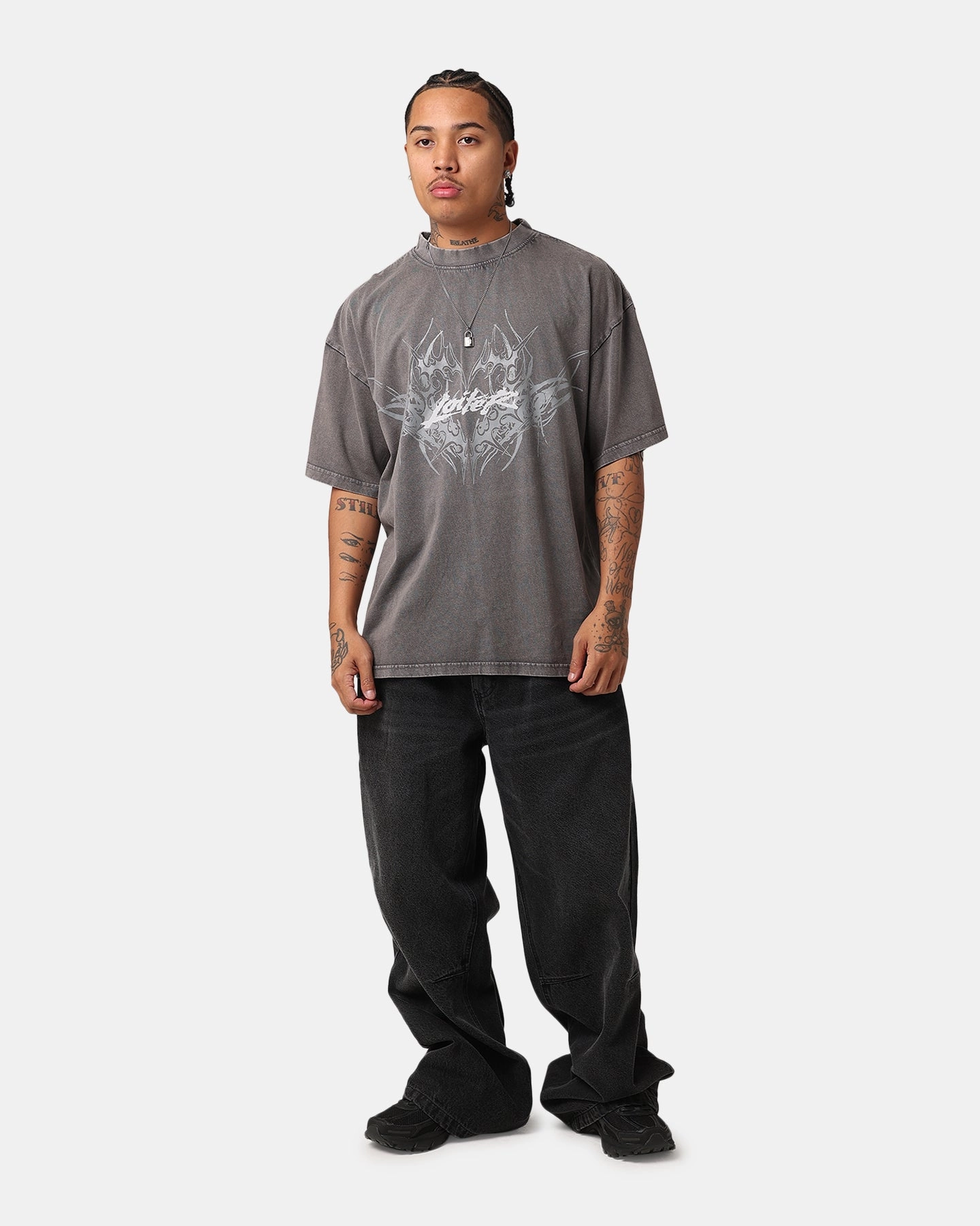 All-day style Chilly Wear Loiter Lotus Oversized T-Shirt Charcoal Grey