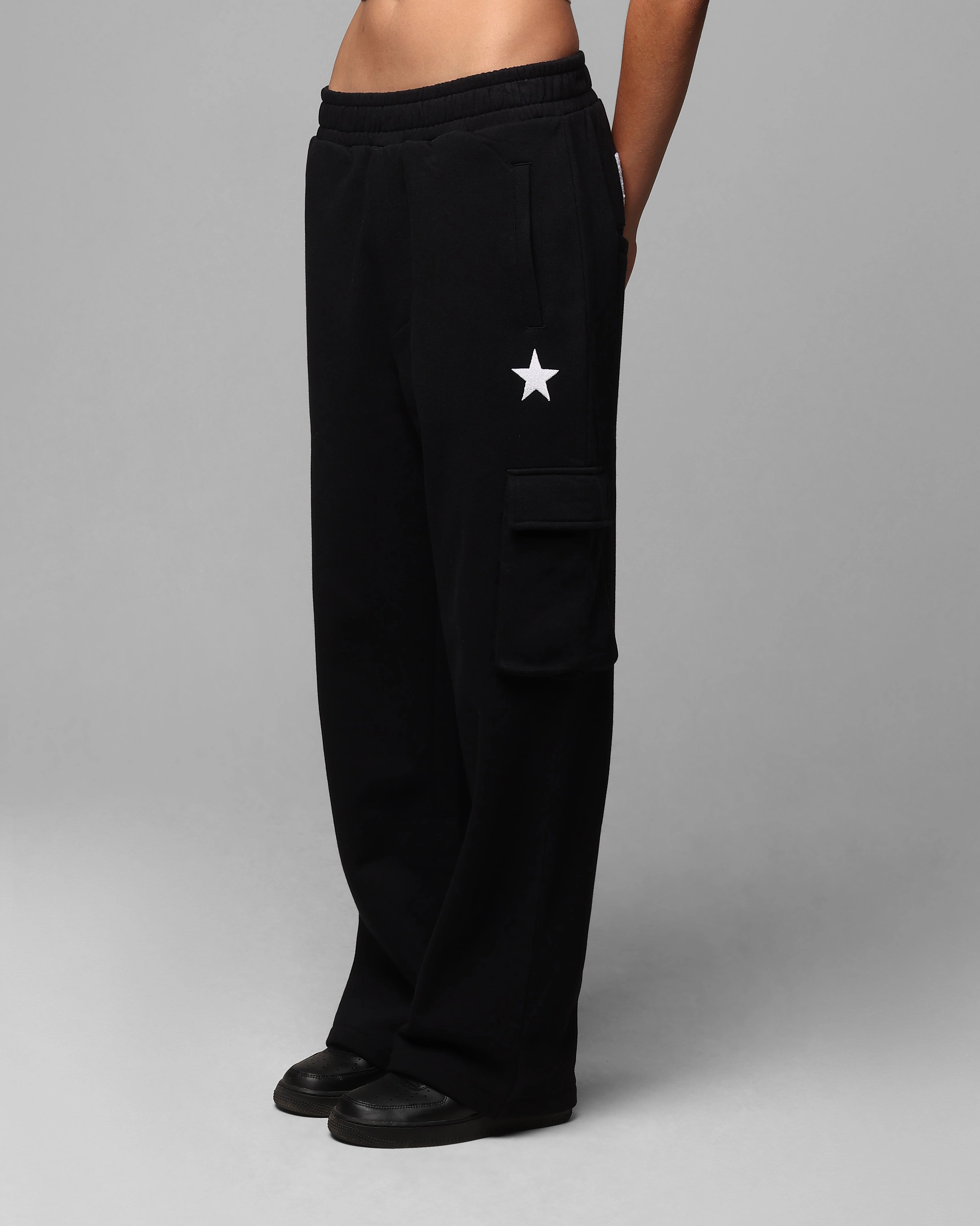 Loiter Premium Essentials Sweatpants Black/White Compact Pack