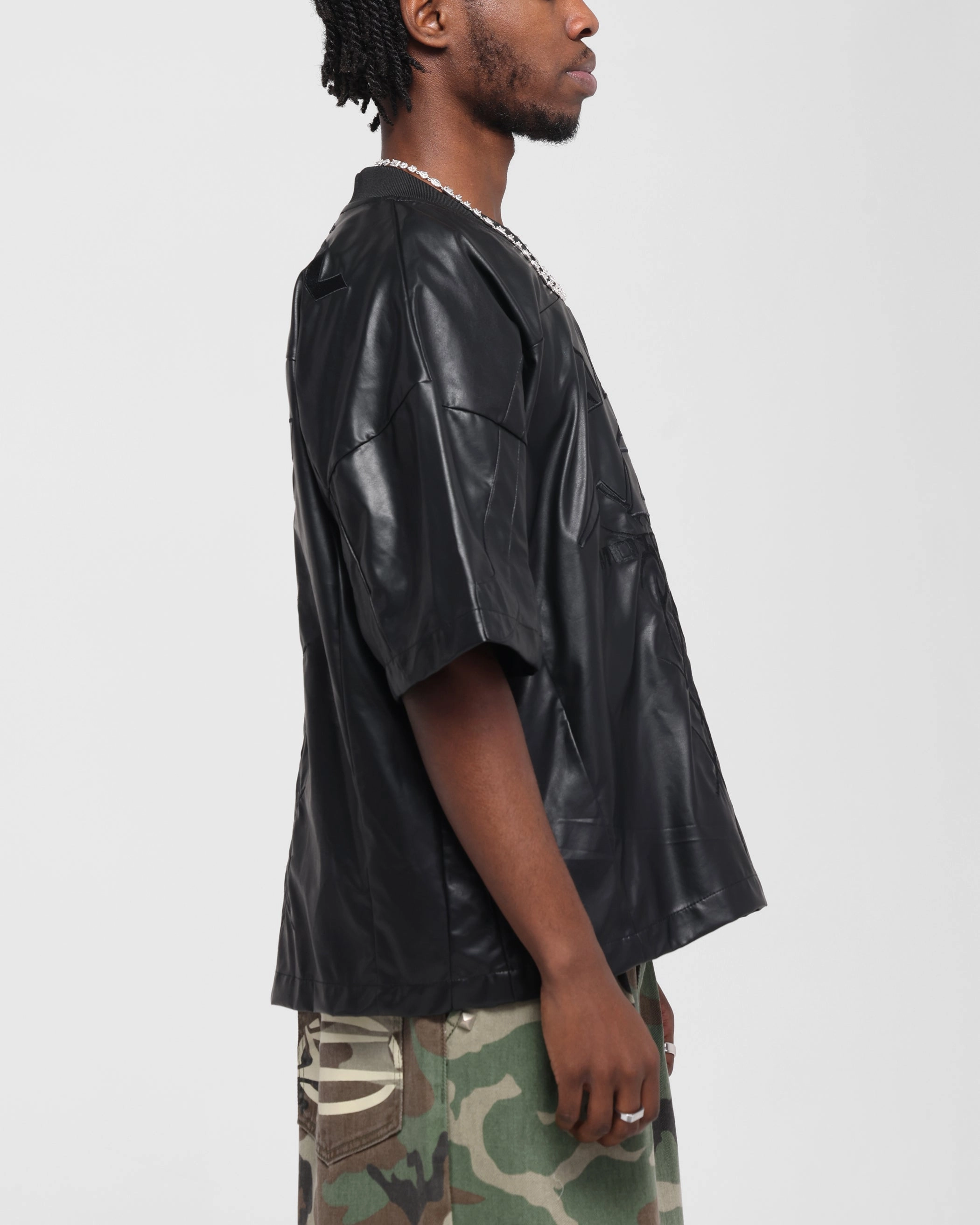 Slim Profile Non Restrictive Tailoring Loiter Vegan Leather Football Top Black