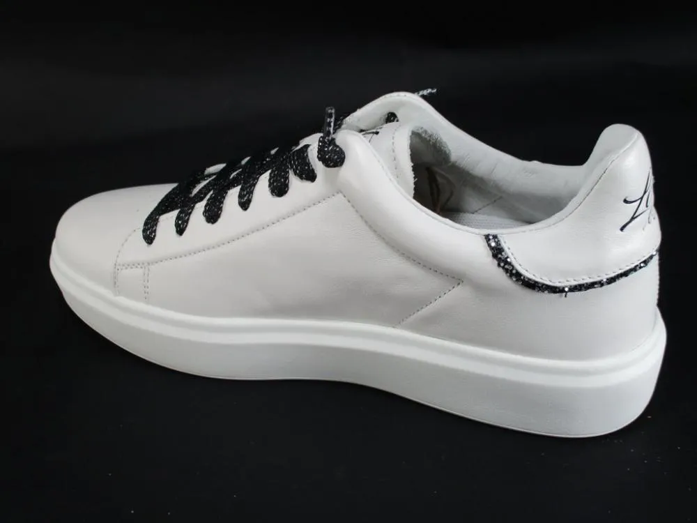Lotto Leggenda scarpa sneakers da donna Impressions 214045 00X bianco-nero Non Restrictive Collar bamboo - fiber - shoes