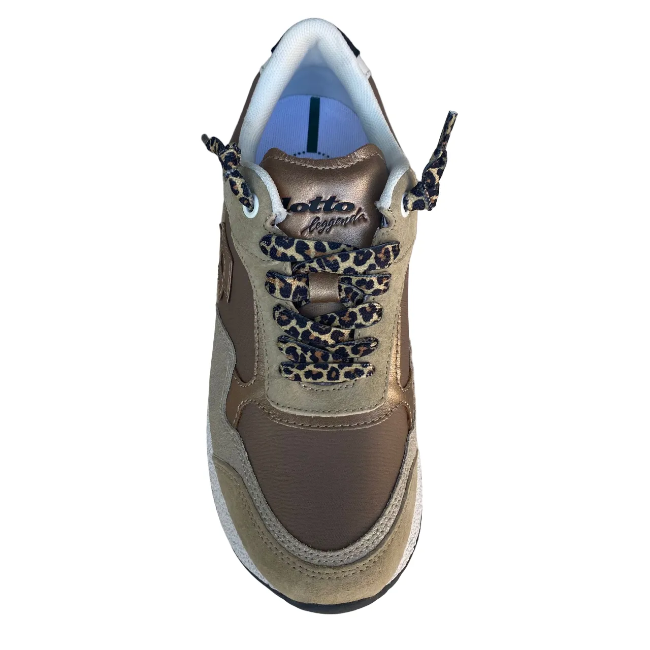 Lotto Leggenda scarpa sneakers da donna Tokyo Wedge Leo Lace 221871 CS5 fossile-platino-beige running on asphalt Hip - support