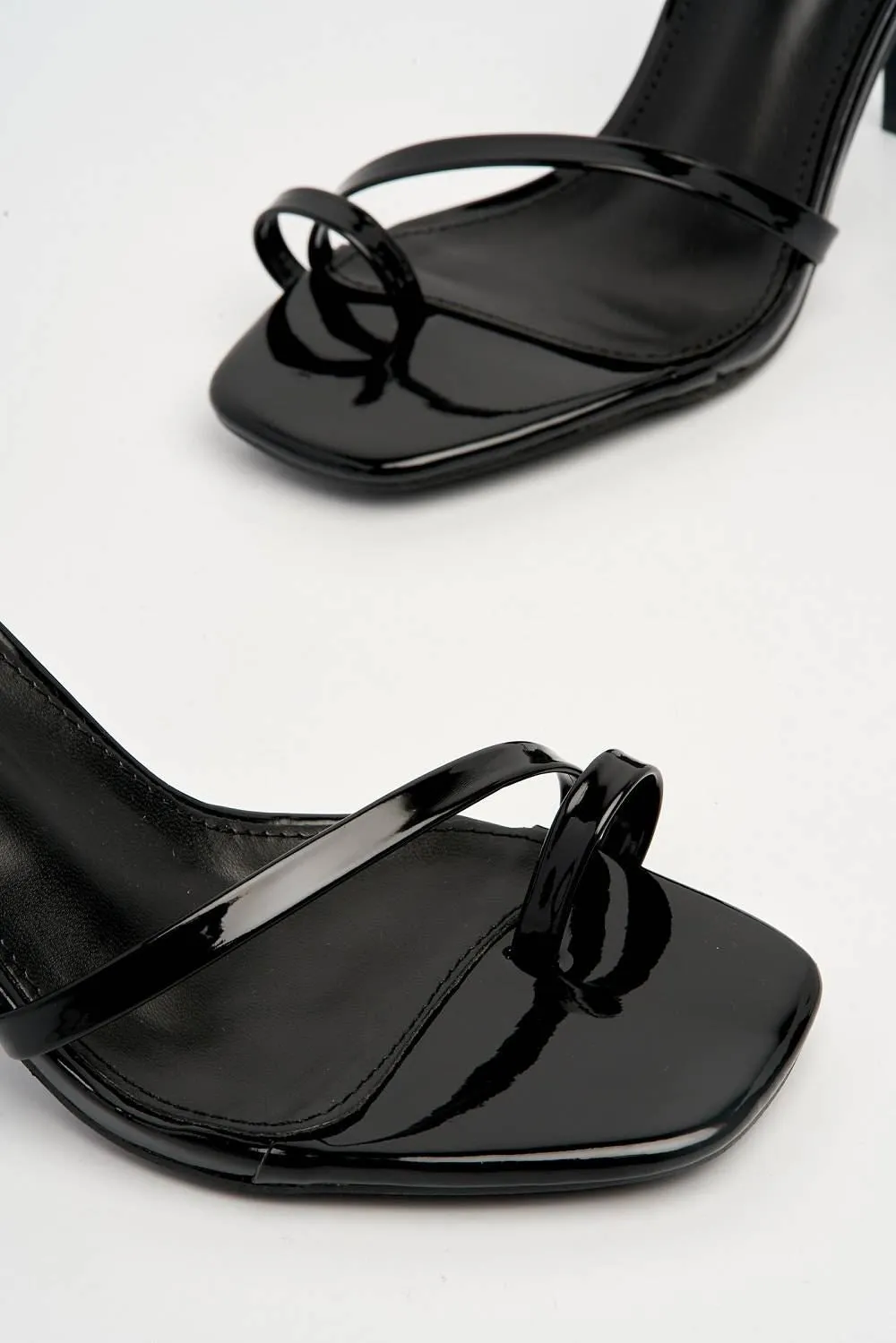 Luci Toe Ring Strap Lace-up Heel in Black