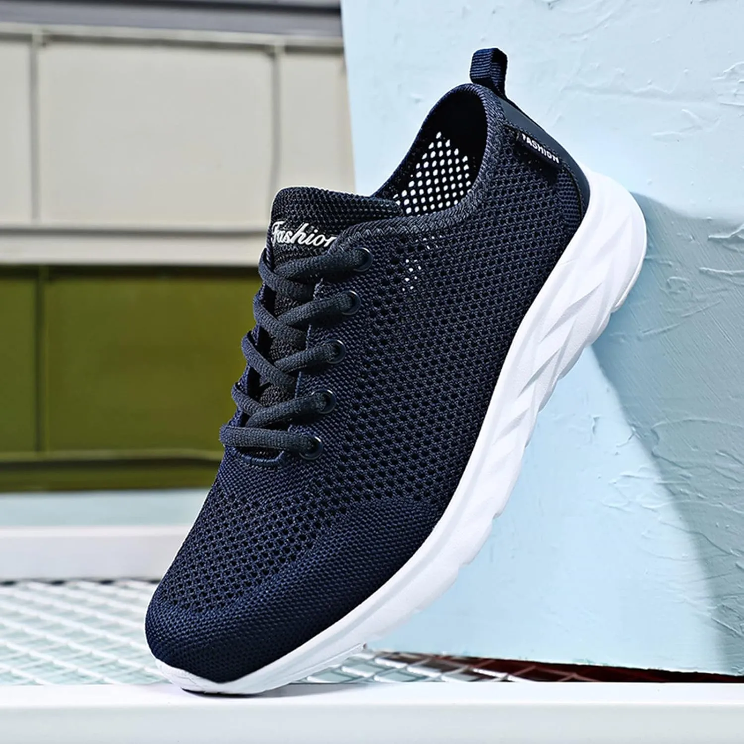 Men Comfortable Fashion Casual Breathable Lightweight Solid Color Summer and Men's Classic Nylon Sneaker