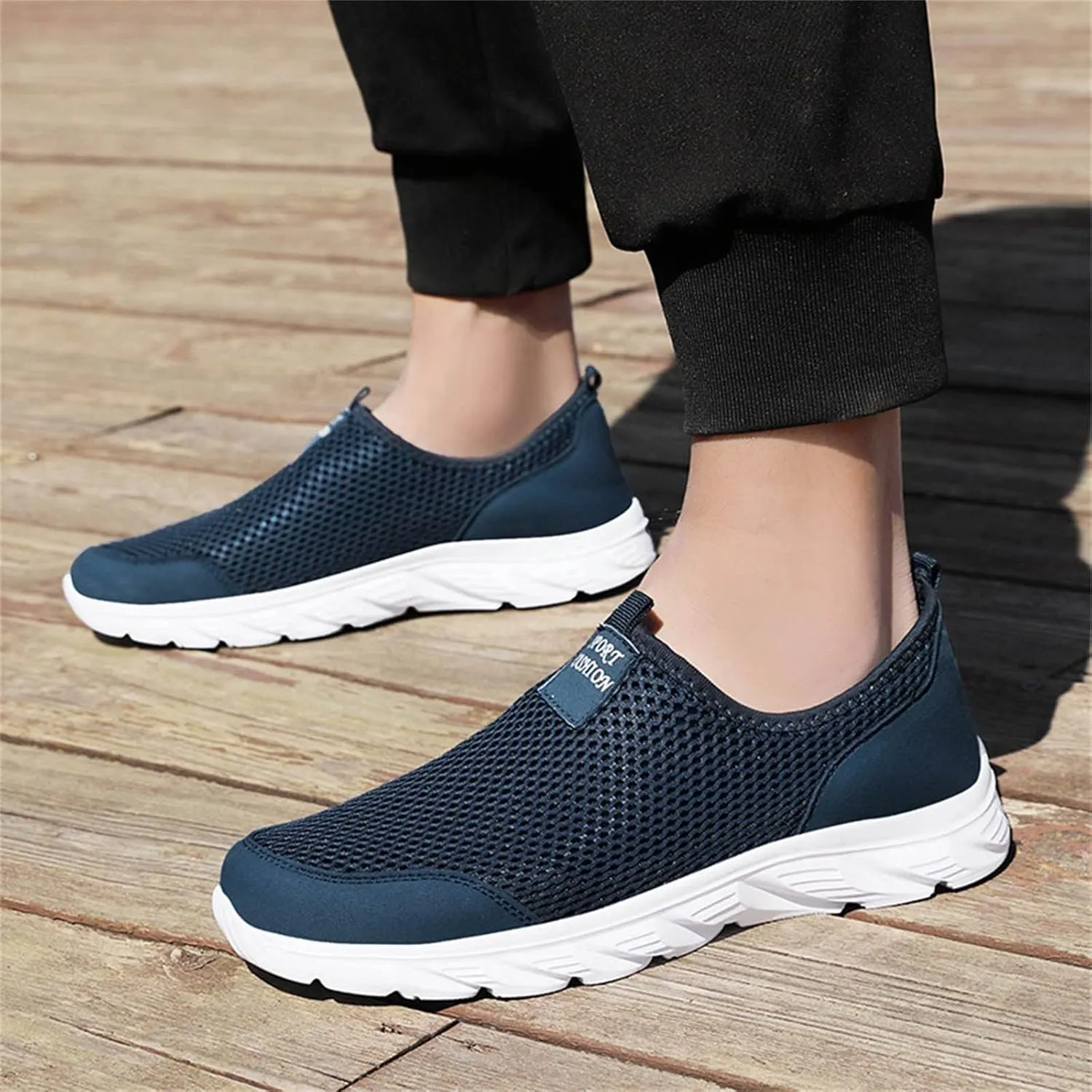 Men Shoes Summer Lightweight Breathable Casual Single Mesh Casual Running Shoes Sneaker Men Leather