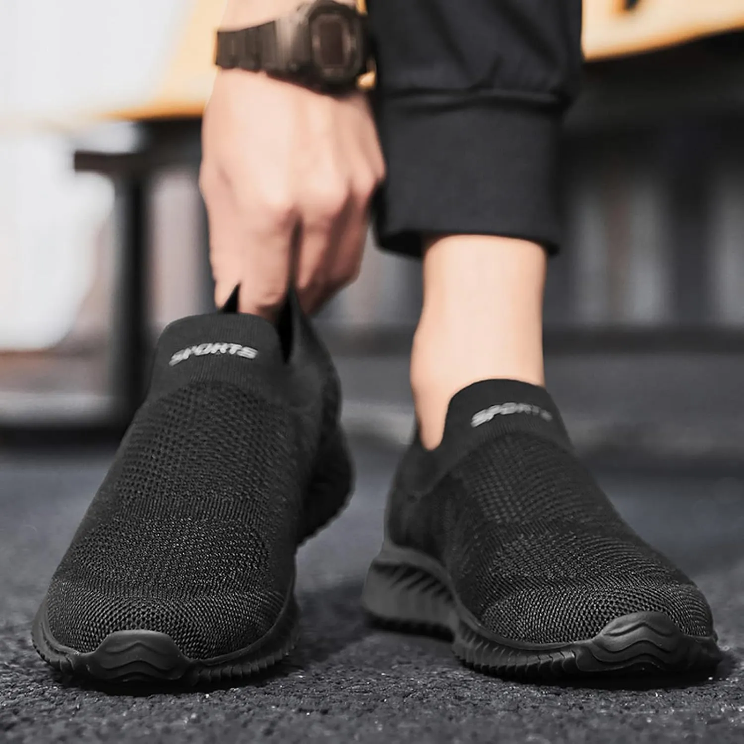 Men Sports Shoes Summer New Pattern Fashion Simple Solid Mesh Breathable Comfortable Non Slip Sneaker Boots for Men Work