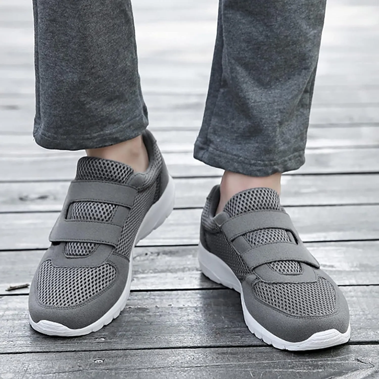 Men's 2023 New Hook Loop Solid Color Fly Woven Mesh Breathable Running Shoes Sneaker Boots Men Men's Sandals Men Shoes