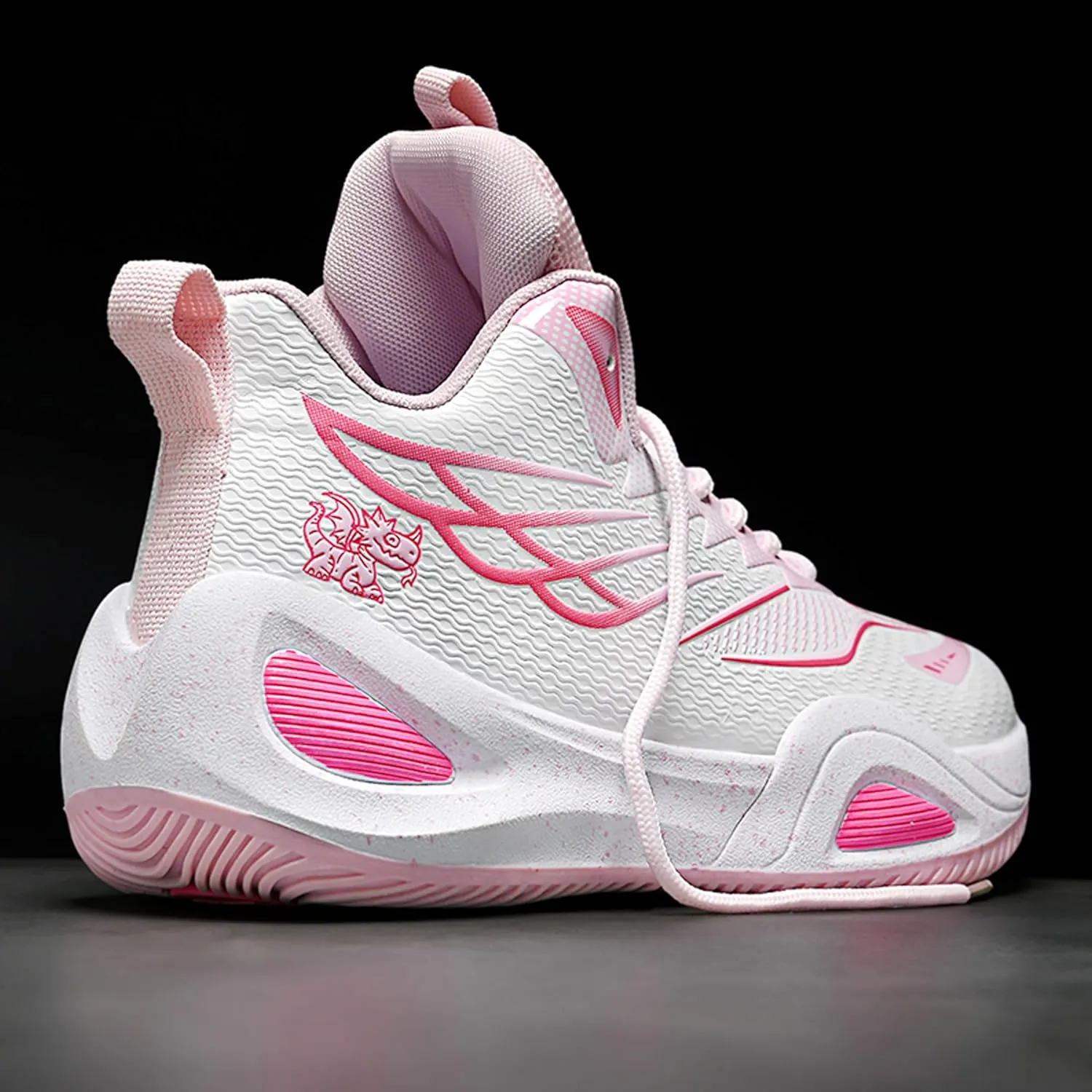 Men's High-Top Basketball ShoesWear-Resistant and Anti-Slip Soles Running Shoes Graffiti Design Fashionable Sports Shoes