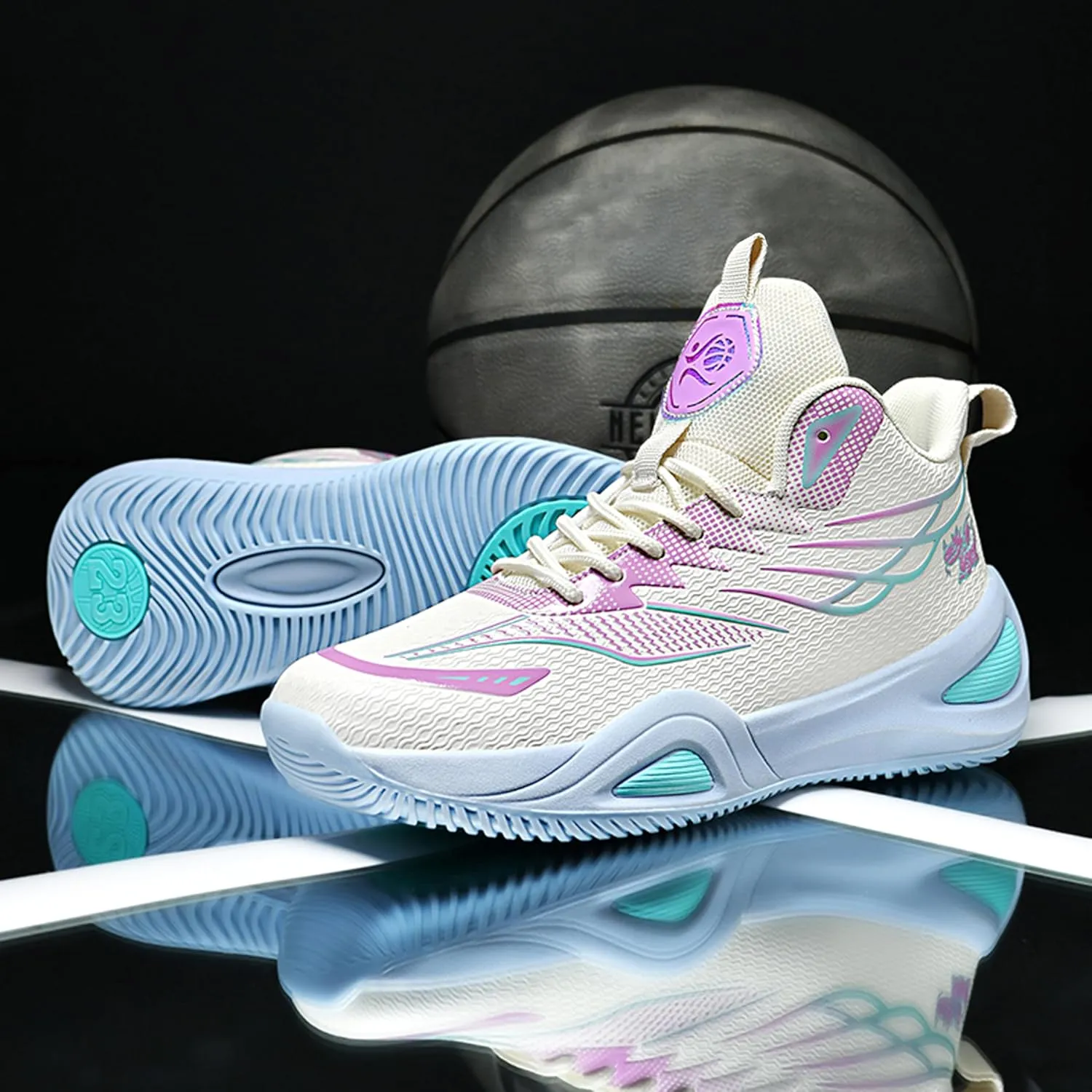 Men's High-Top Basketball ShoesWear-Resistant and Anti-Slip Soles Running Shoes Graffiti Design Fashionable Sports Shoes