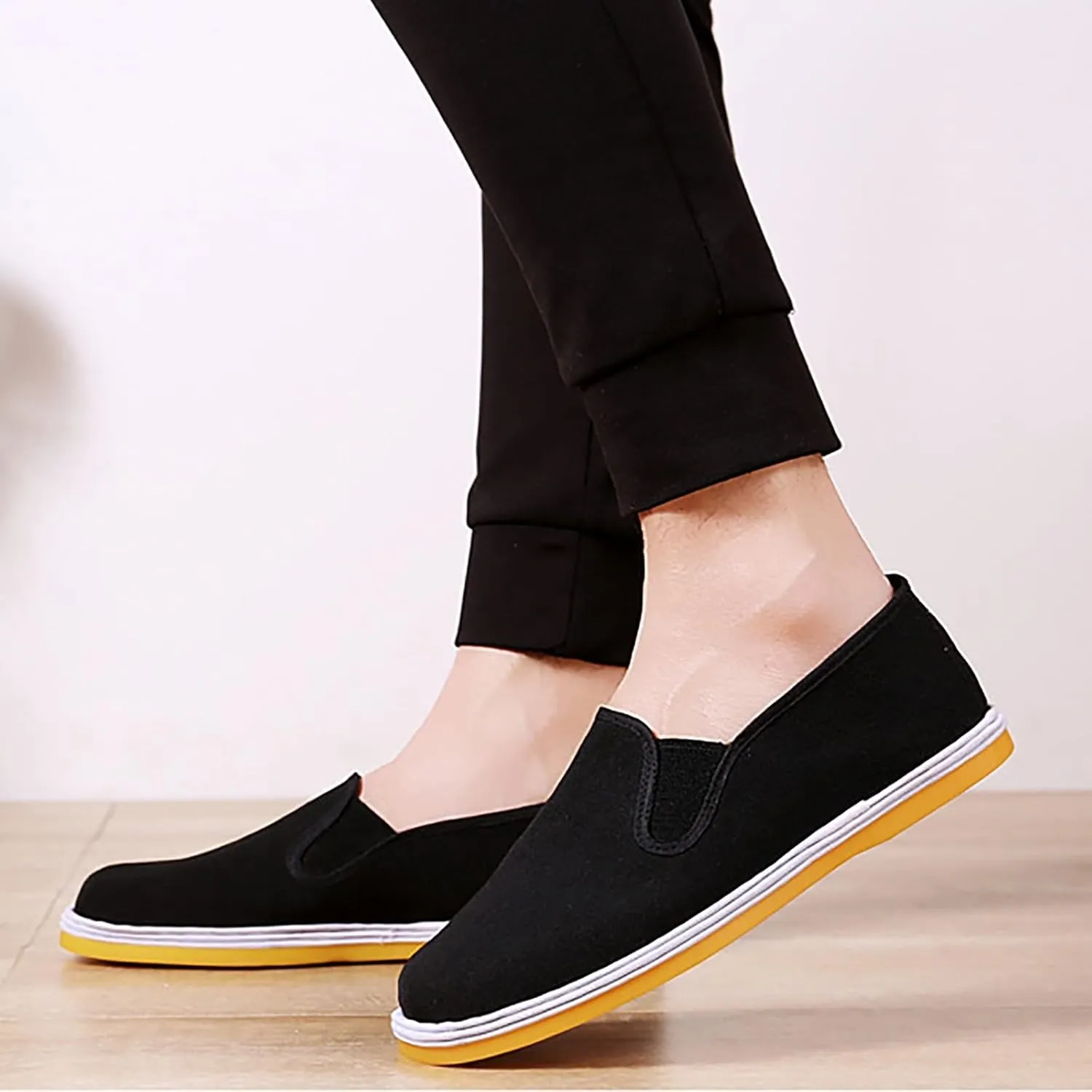 Men's Soft Flat Soled Elderly Shoes Comfortable Stretch Shoes Convenient Slip On Loafers Non Slip Walking Nice Men