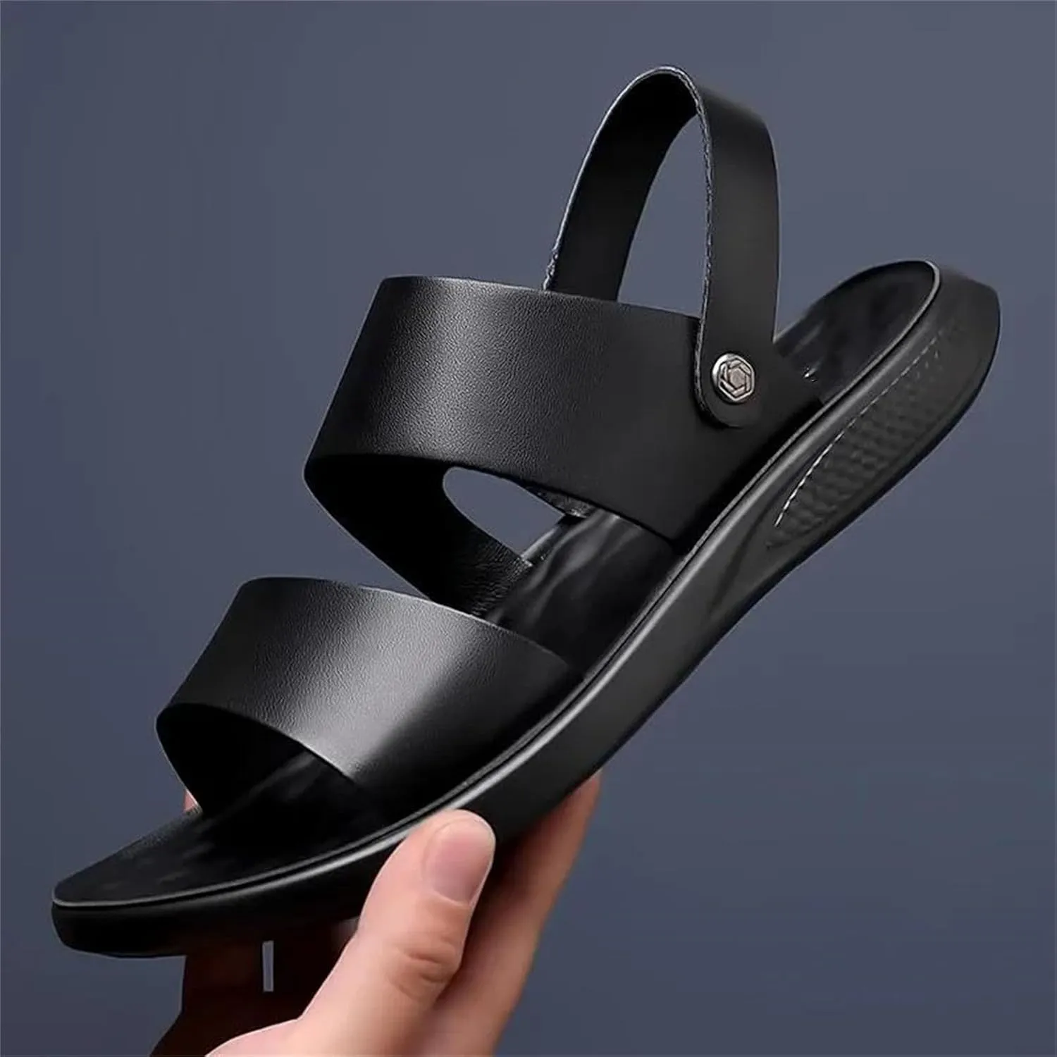 Men's Water Sandals - Durable Beach Shoes for Outdoor Activities