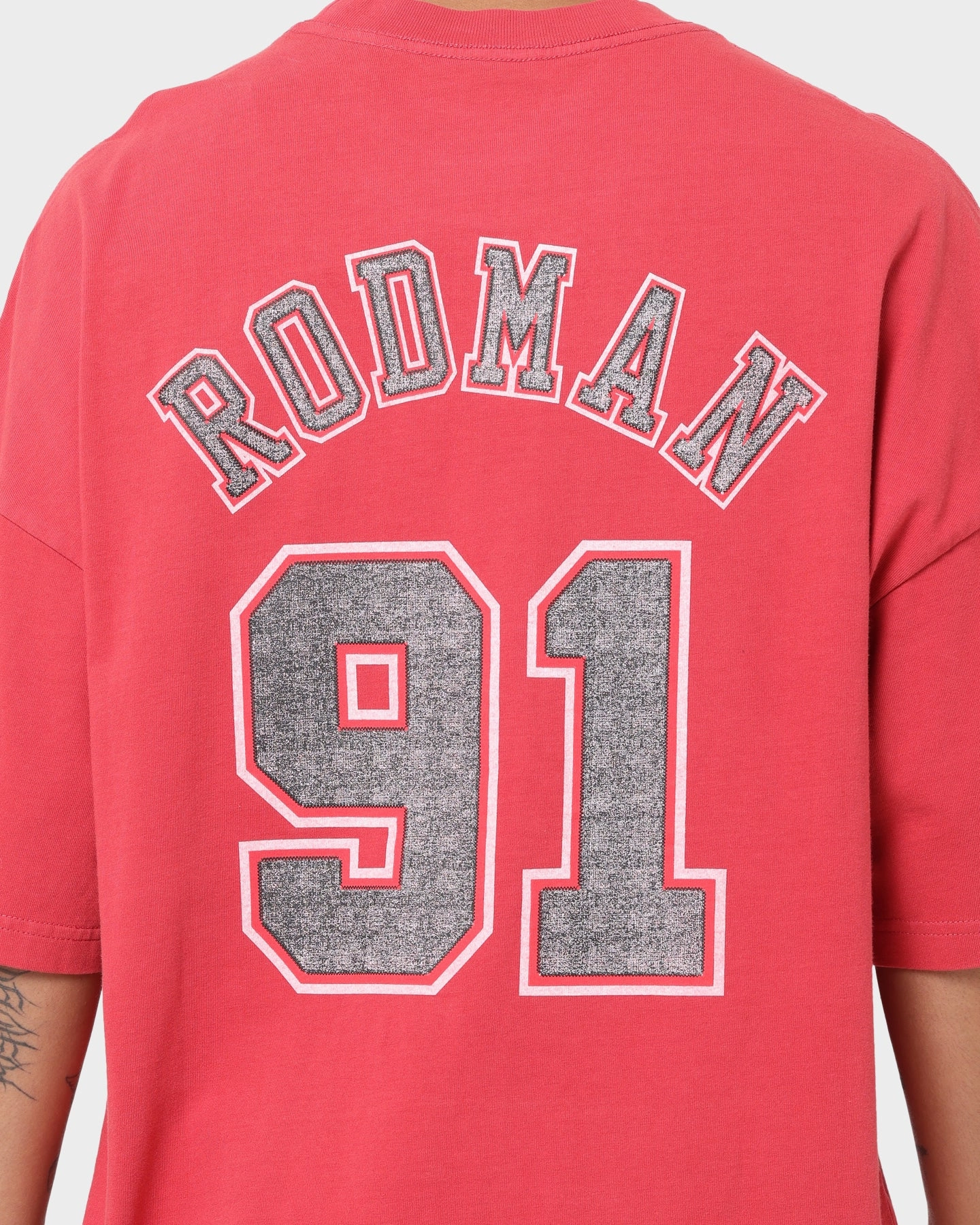 Mitchell & Ness Chicago Bulls Dennis Rodman Oversized T-Shirt Faded Red certified Chilly Day Comfort