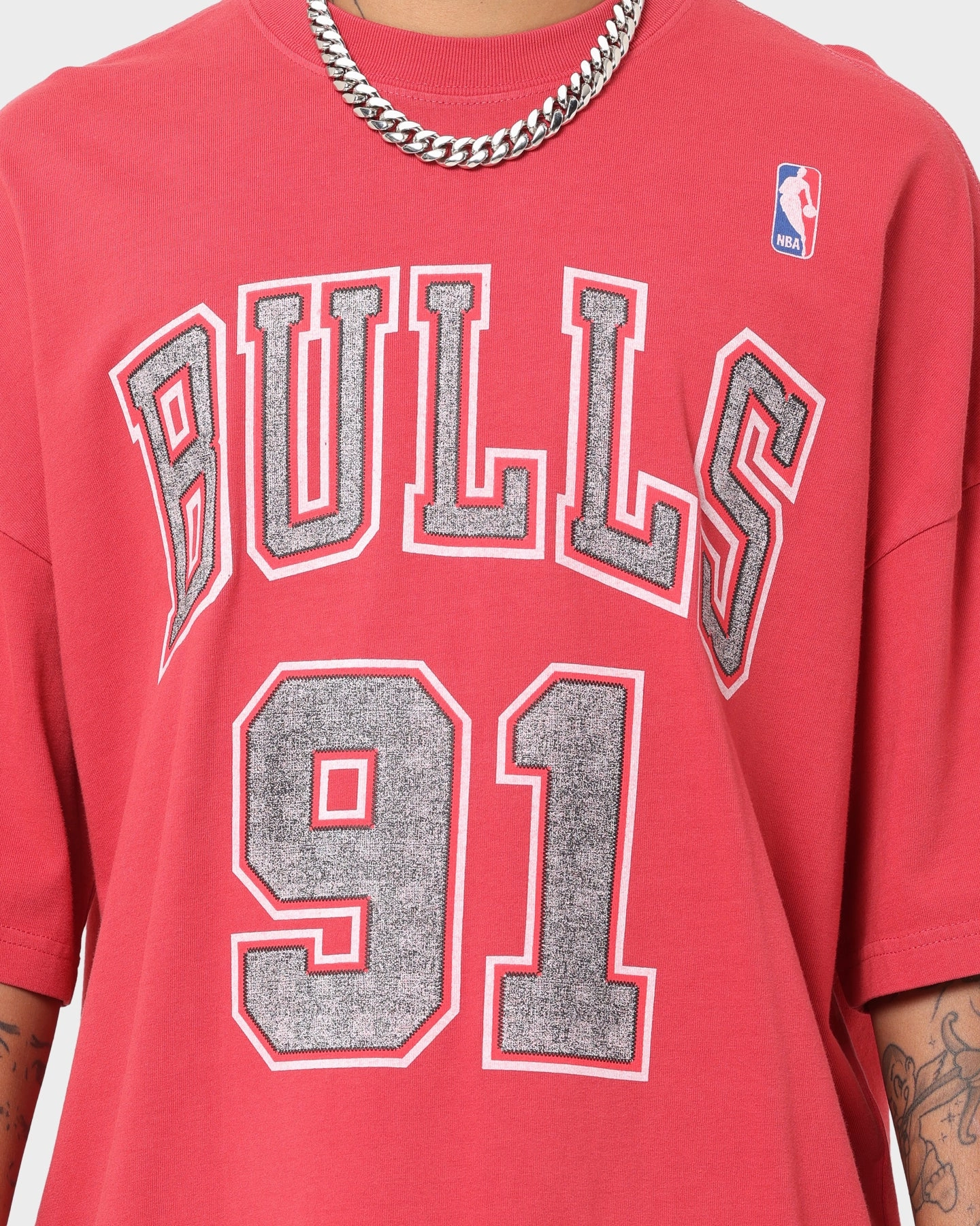 Ultimate Wear Trendy Piece Mitchell & Ness Chicago Bulls Dennis Rodman Oversized T-Shirt Faded Red