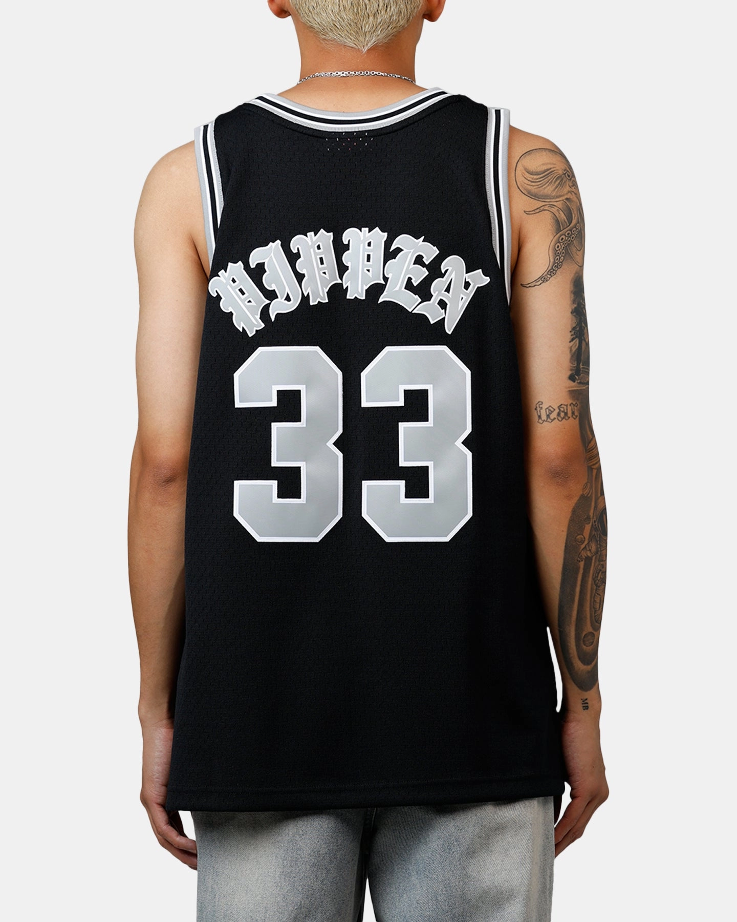 Mitchell & Ness Chicago Bulls Scottie Pippen Bulls Are Back Jersey Black Reflective Trim Detail Double Stitched Seams
