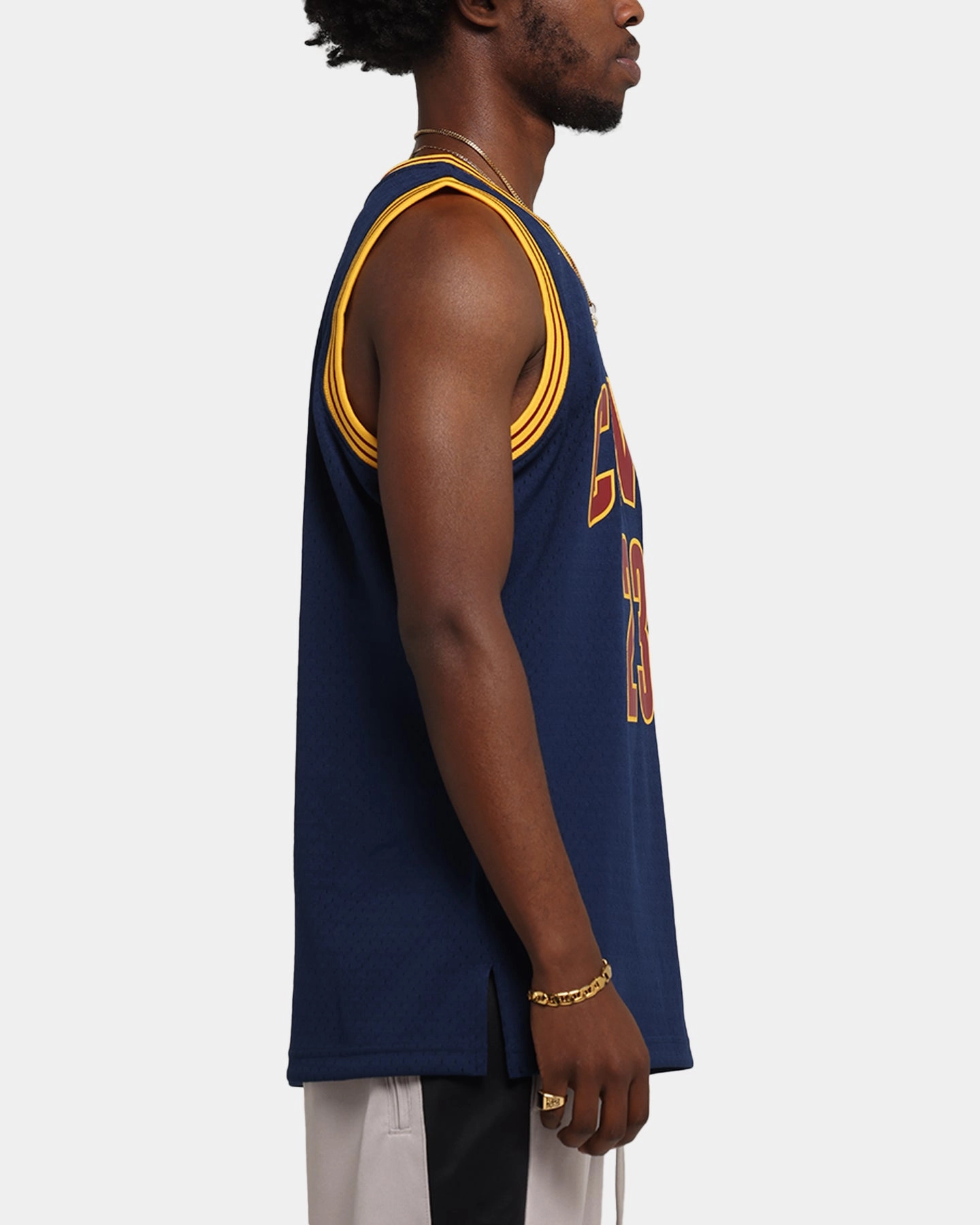 Dynamic Fit Technology Mitchell & Ness Cleveland Cavaliers Lebron James Swing Jersey Blue