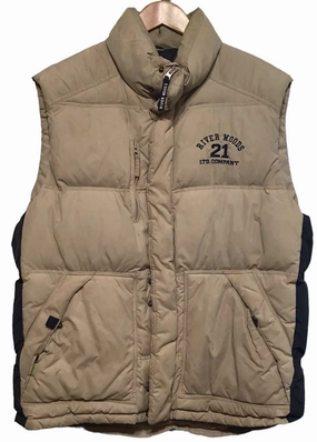 Multi Pocket Functionality River Woods Padded Bodywarmer / Gilet (Size XL)