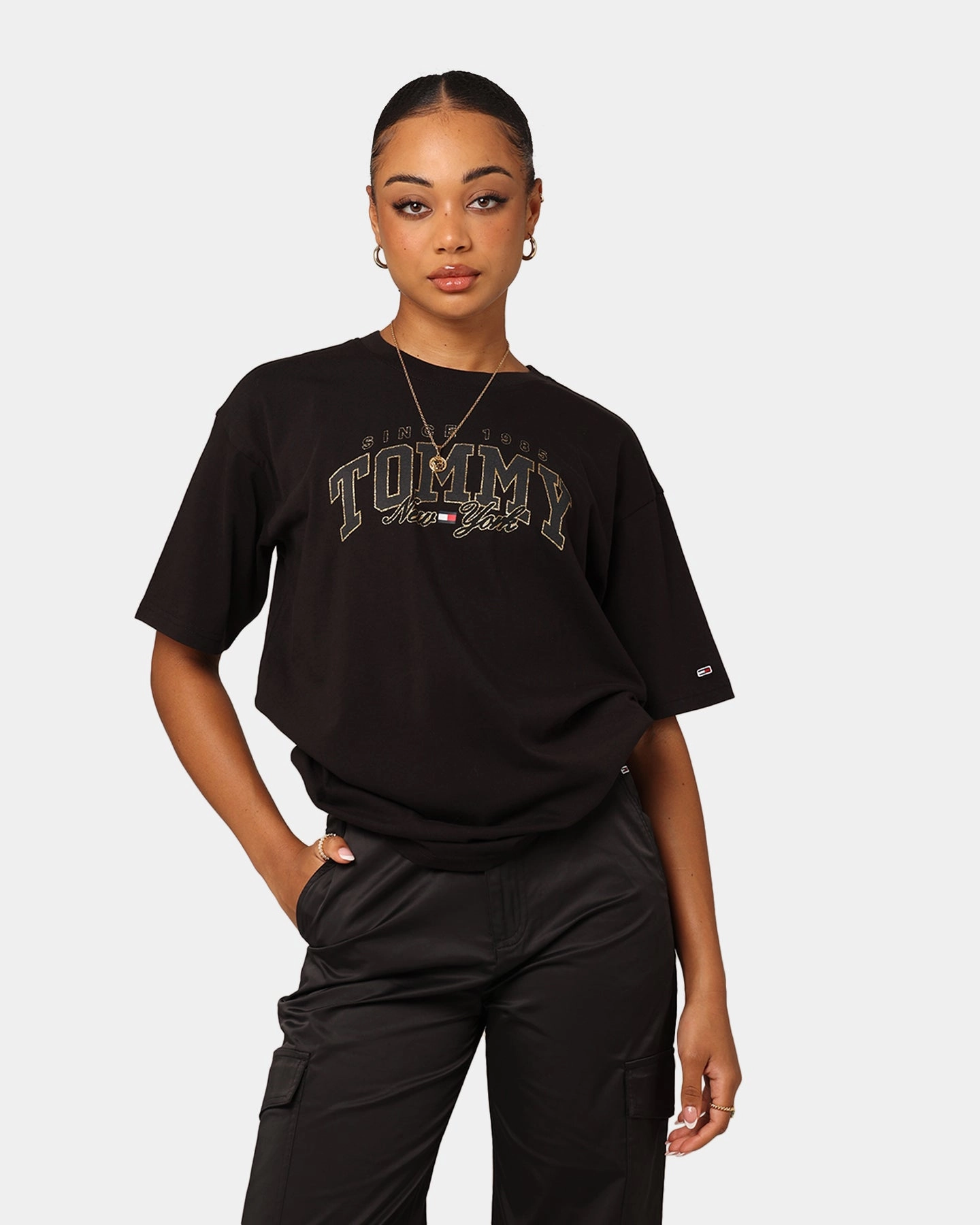 Tommy Jeans Women's Oversized Lux Varsity T-Shirt Black Sustainable