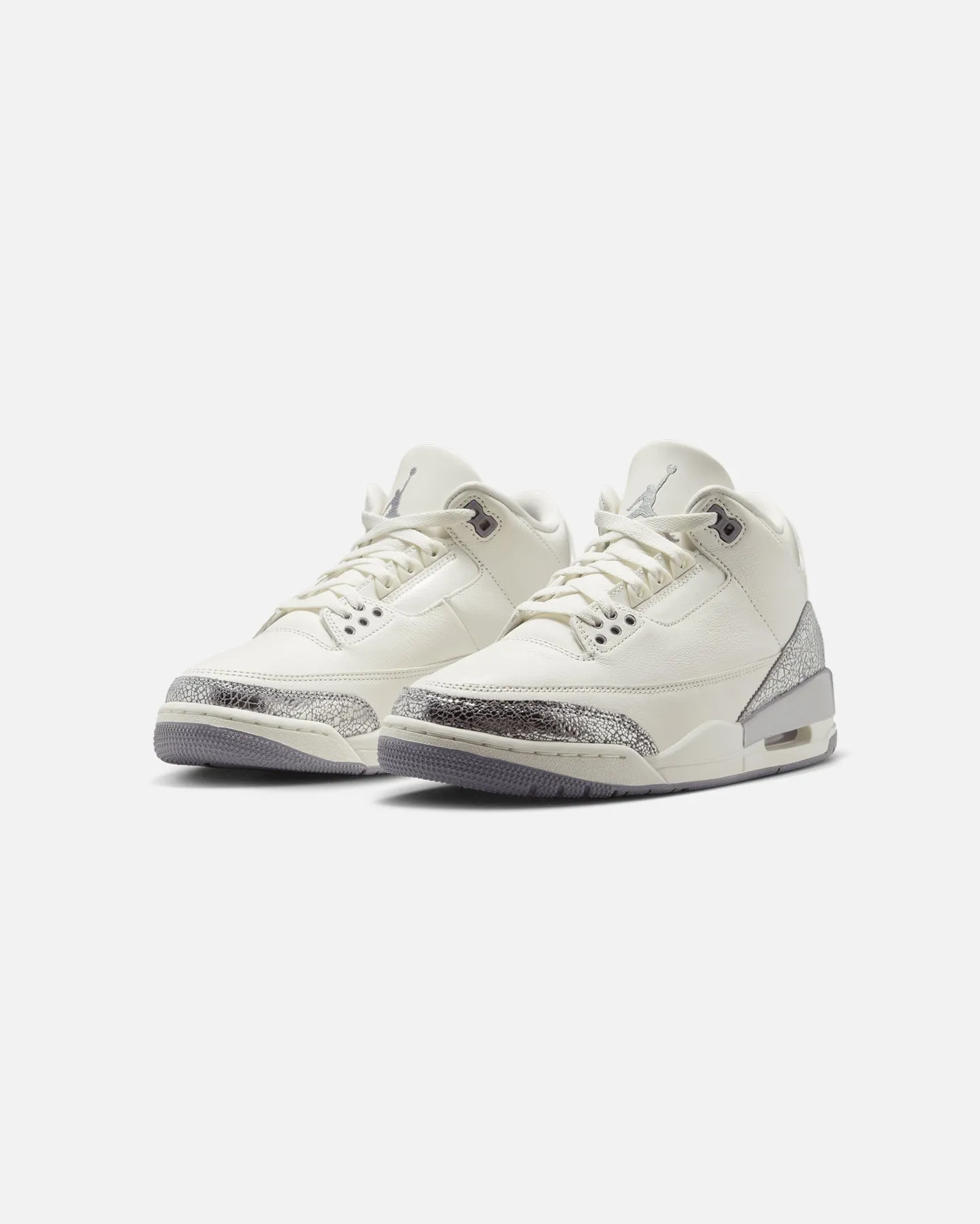 Jordan Women's Air Jordan 3 Retro "Metallic Silver" Sail/Cement Grey non - sponsored shoes