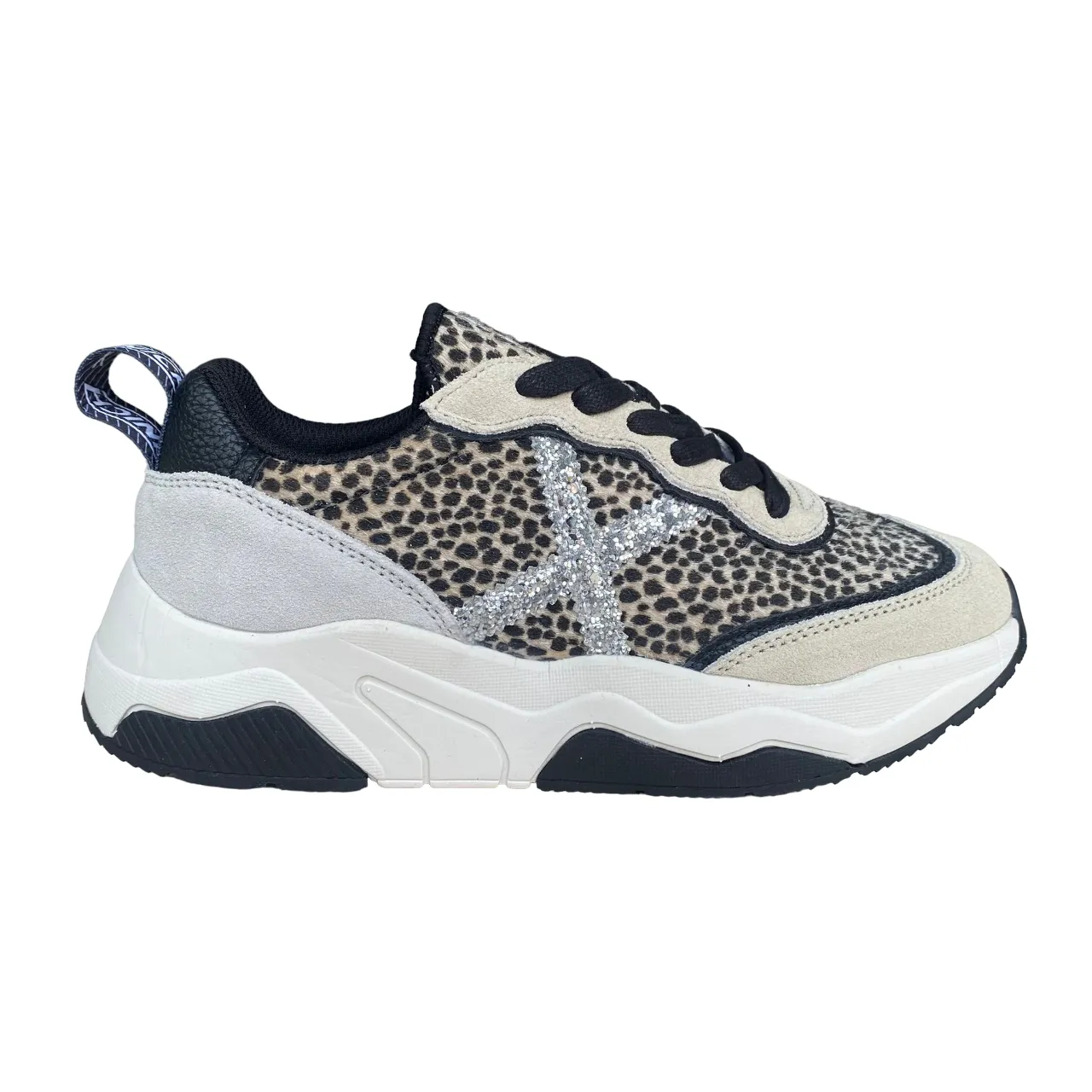 Soft surface cushioning Munich scarpa sneakers da donna Wave 165 beige