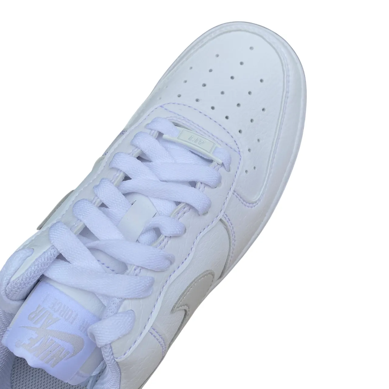 narrow - fit streamlined look Nike DV3808-109 Air Force 1 '07 Next Nature | Sneakers Donna bianco-grigio