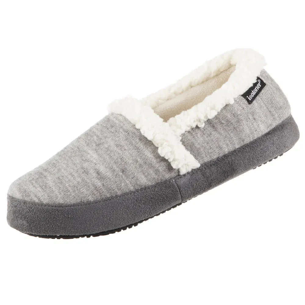 New with tags! Isotoner Women’s Microsuede Marisol Closed Back Slippers in Light Grey, Sz S 5-6