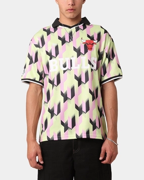 New Era Chicago Bulls NBA Soccer T-Shirt Green Pastel Comfort Fit Design