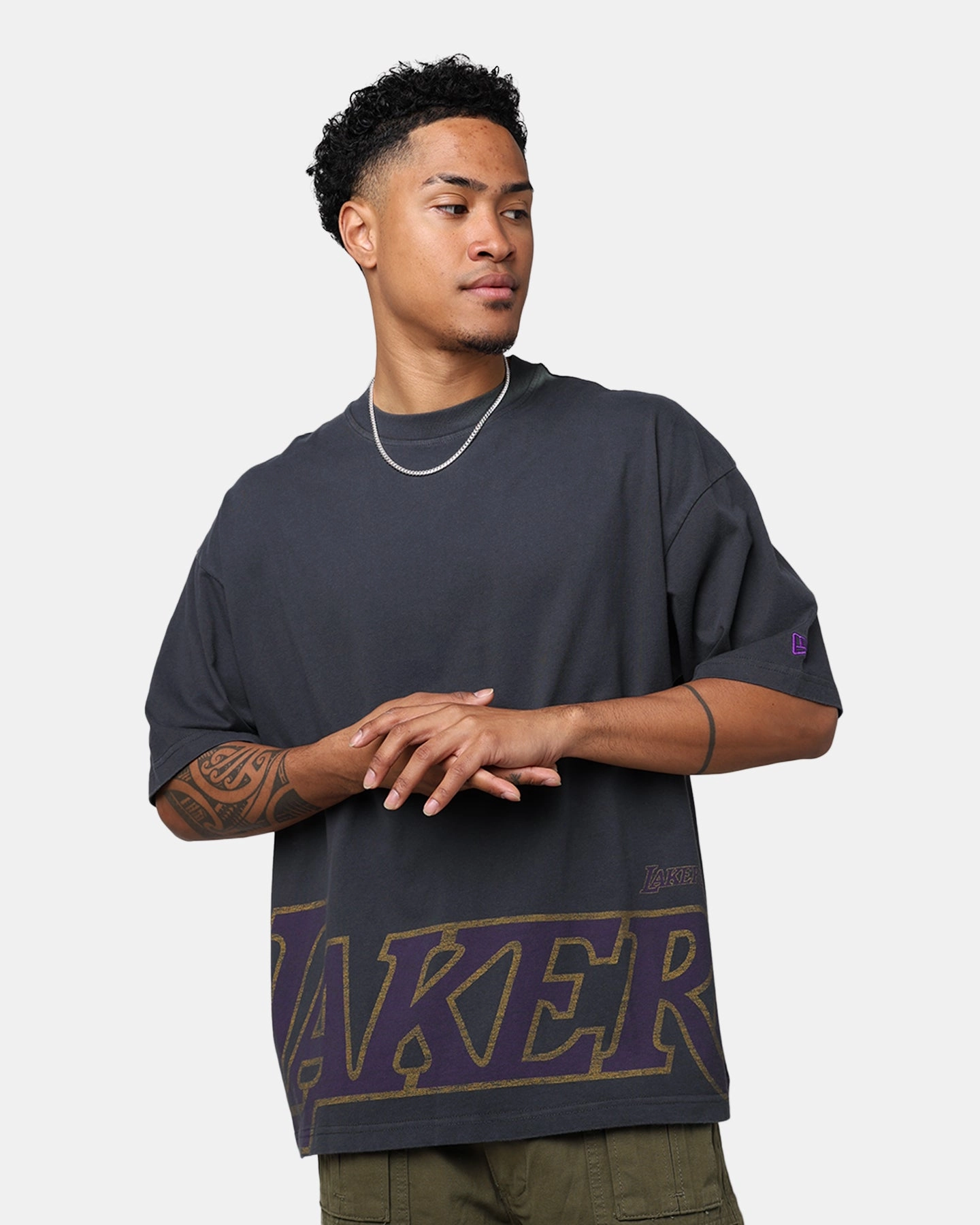 New Era Los Angeles Lakers Oversized T-Shirt Black Trendy Fabric Street Comfort Style