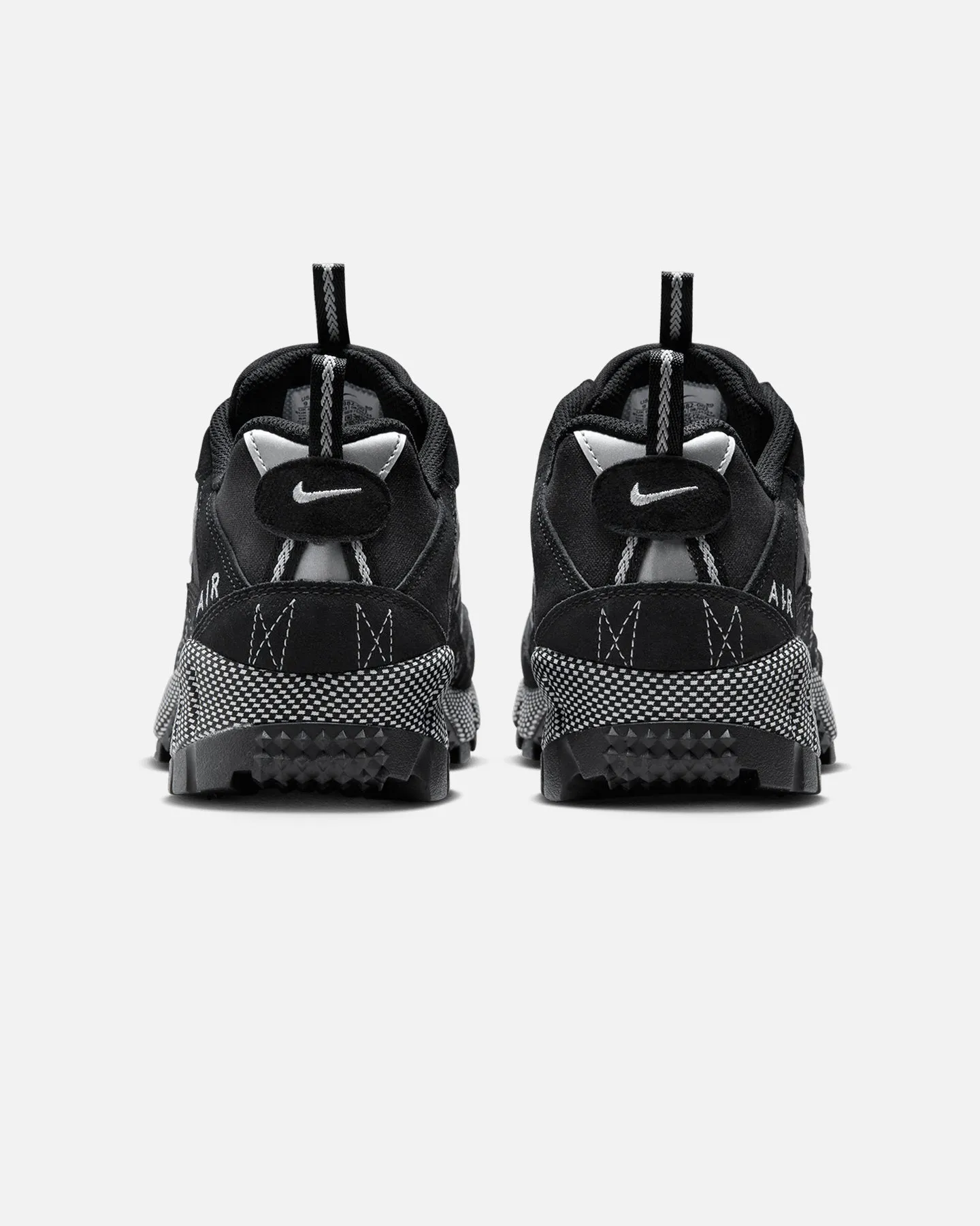 Nike Air Humara "Oreo" Black/Metallic Anaerobic running in dark colors
