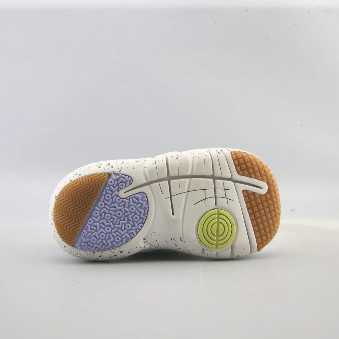 NIKE FLEX ADVANCE SE