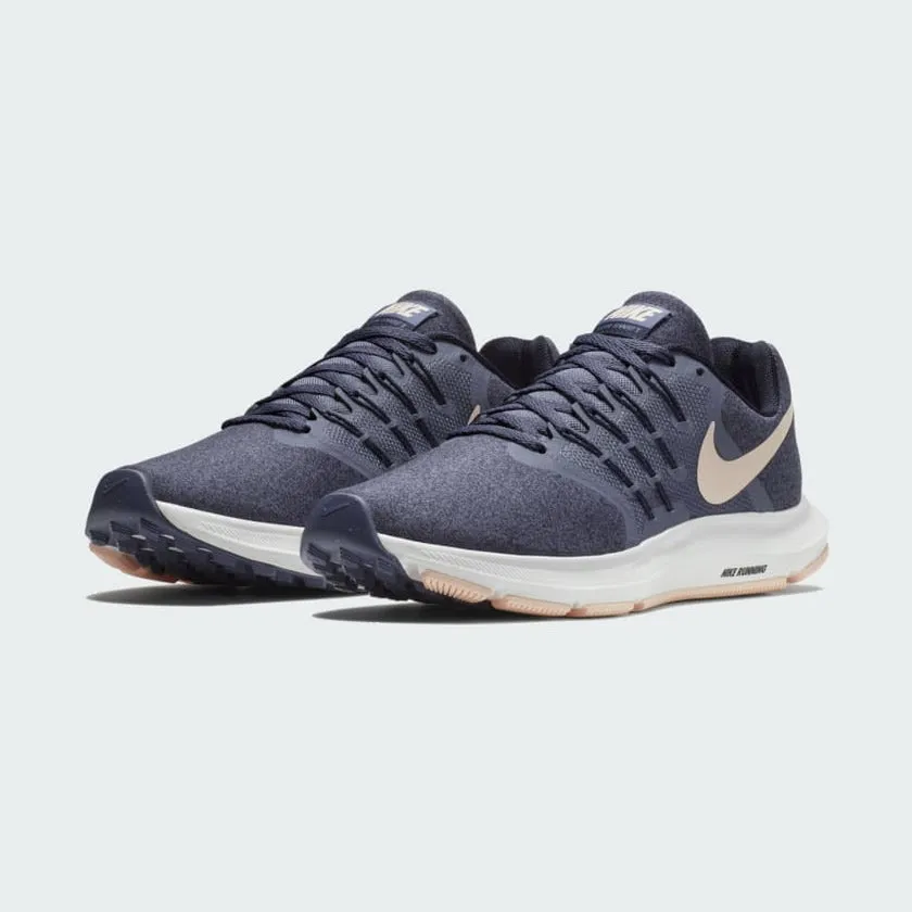 Sweat - wicking stable platform shoes Nike Run Swift Women's 909006 501